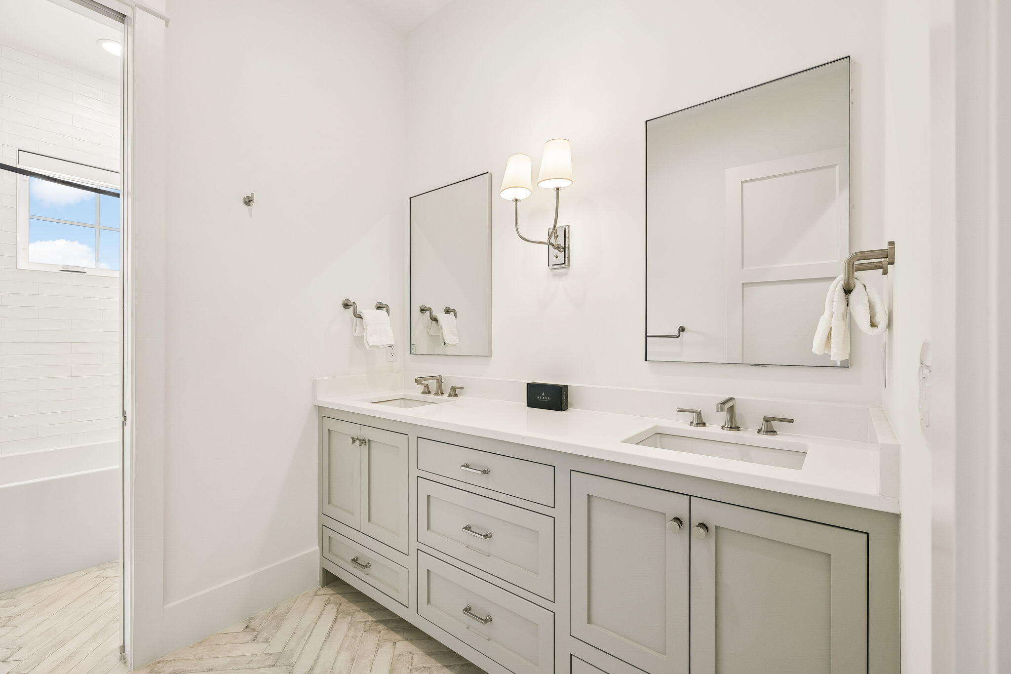 SEACREST EAST - Residential