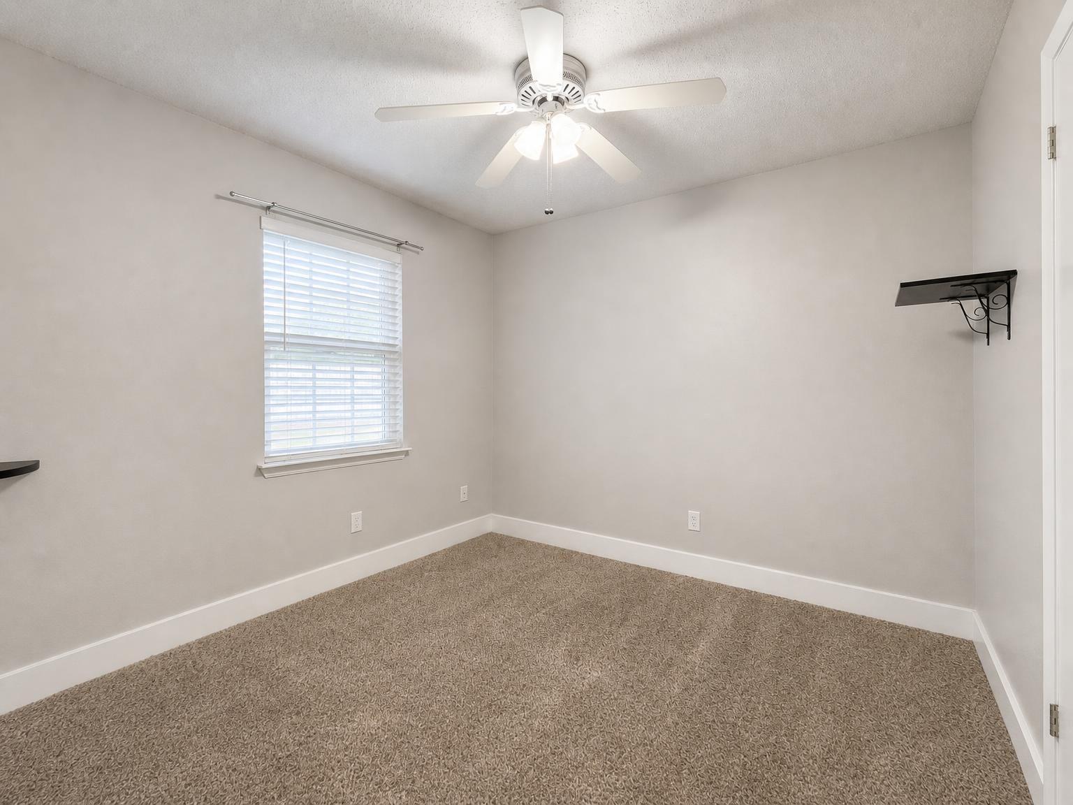 PINEDALE - Residential Lease
