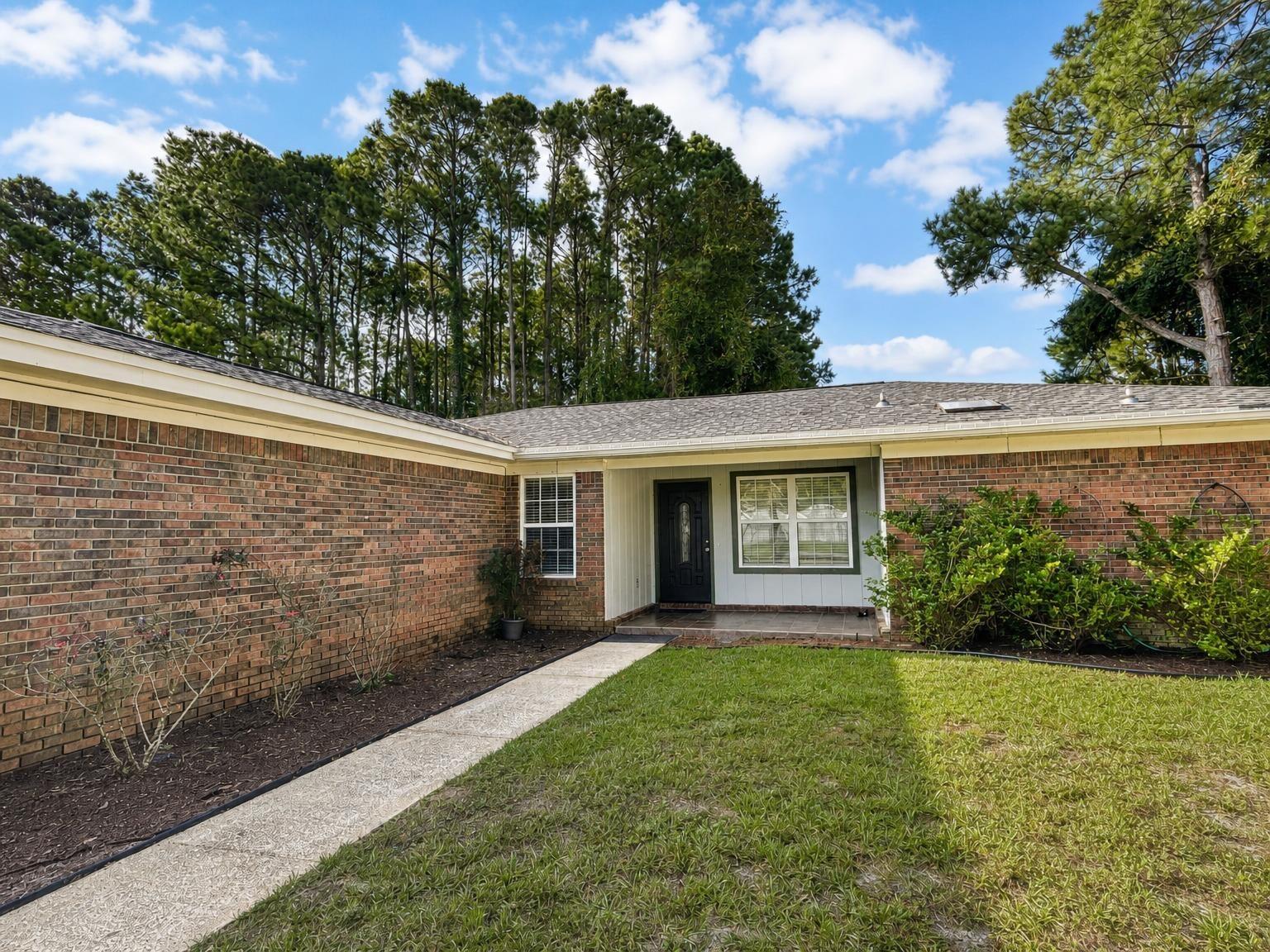 PINEDALE - Residential Lease
