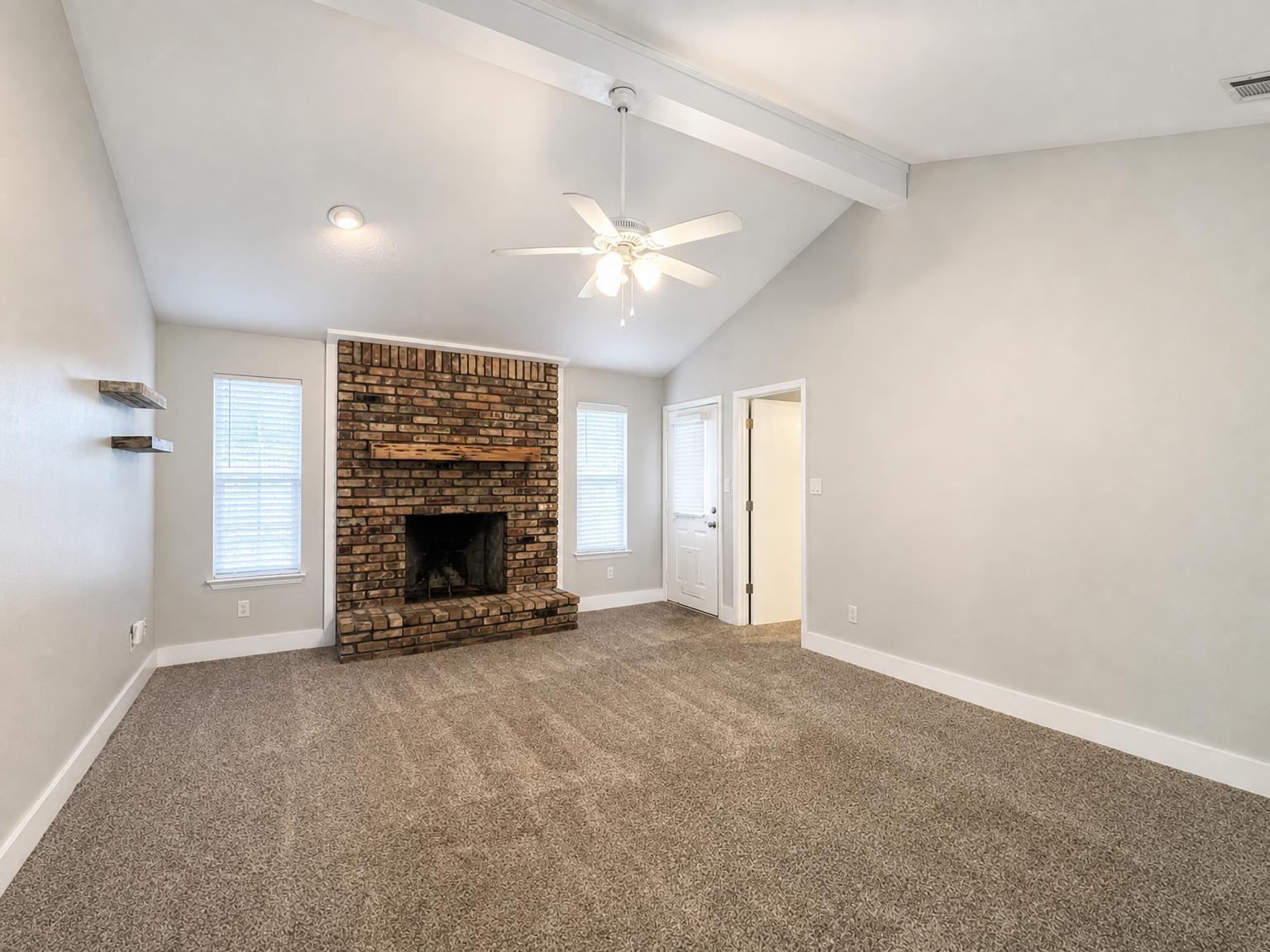 PINEDALE - Residential Lease