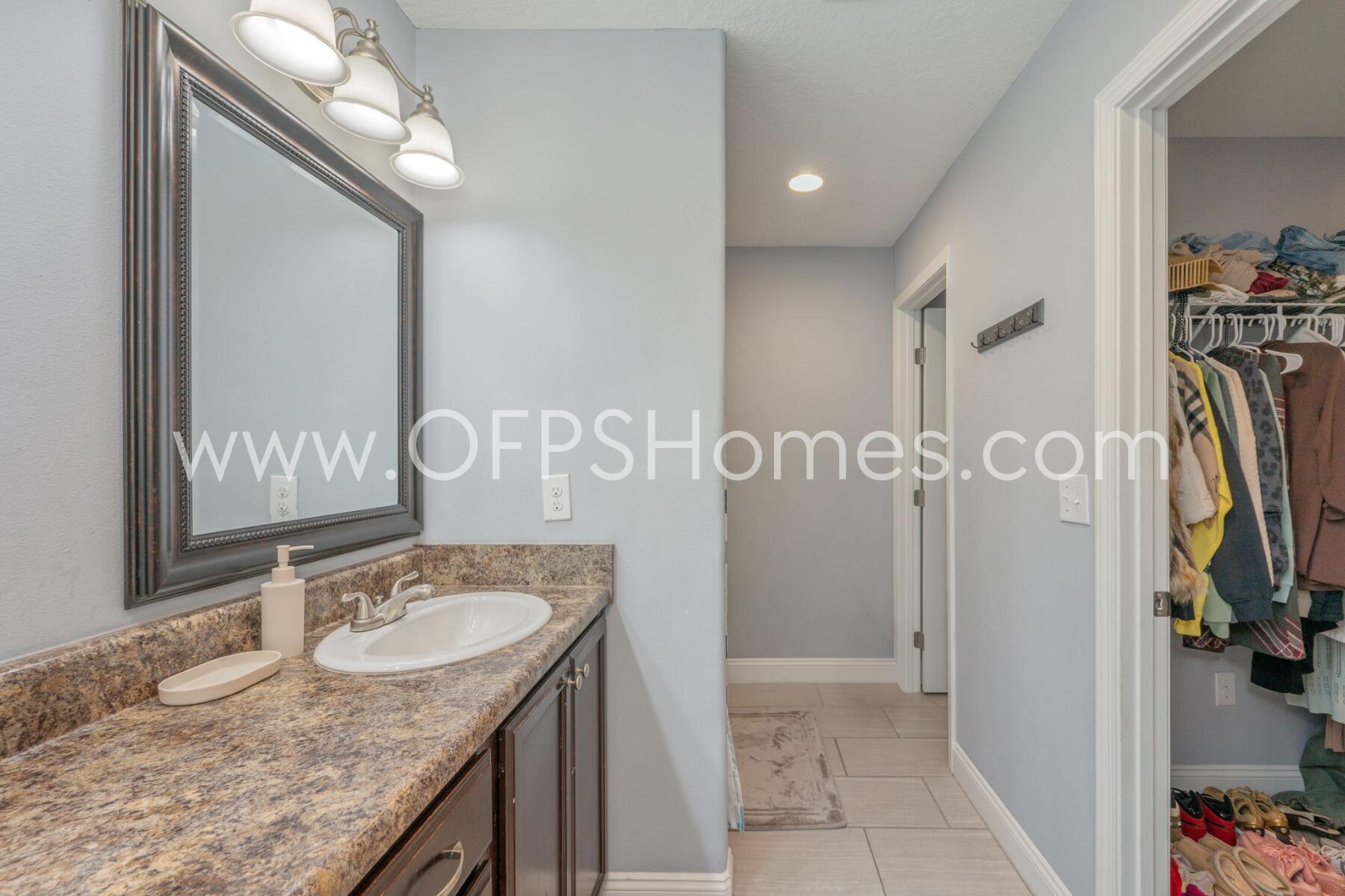 SHILOH PLACE T/H - Residential Lease