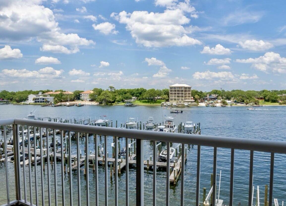 GATED WATERFRONT Palm Court Yacht Club!
4th Floor WATER VIEW!
Make this your HOME or SHORT TERM RENTAL INVESTMENT! (Rental projections in documents)

Amazing views of te INTERCOASTAL WATERWAY! 
Condo is spacious and as carpet in the bedroom, living room, and hall. 

Deeded 25' BOAT SLIP WITH A LIFT and a deeded parking spot with the unit! New assessment form upgrades to the complex already partially paid by the seller.