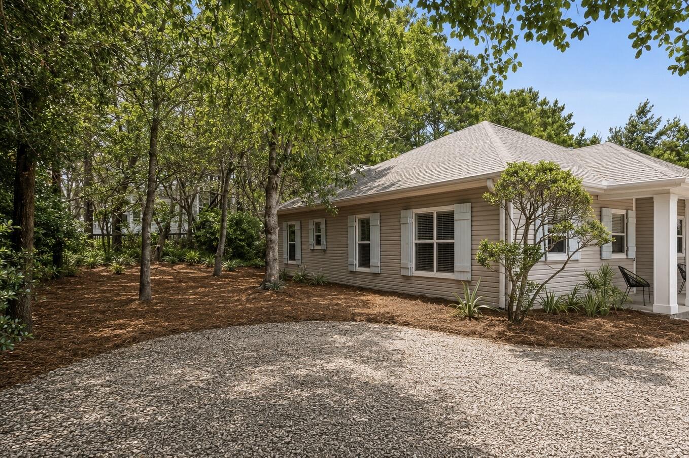 EASTERN LAKE S/D - Residential