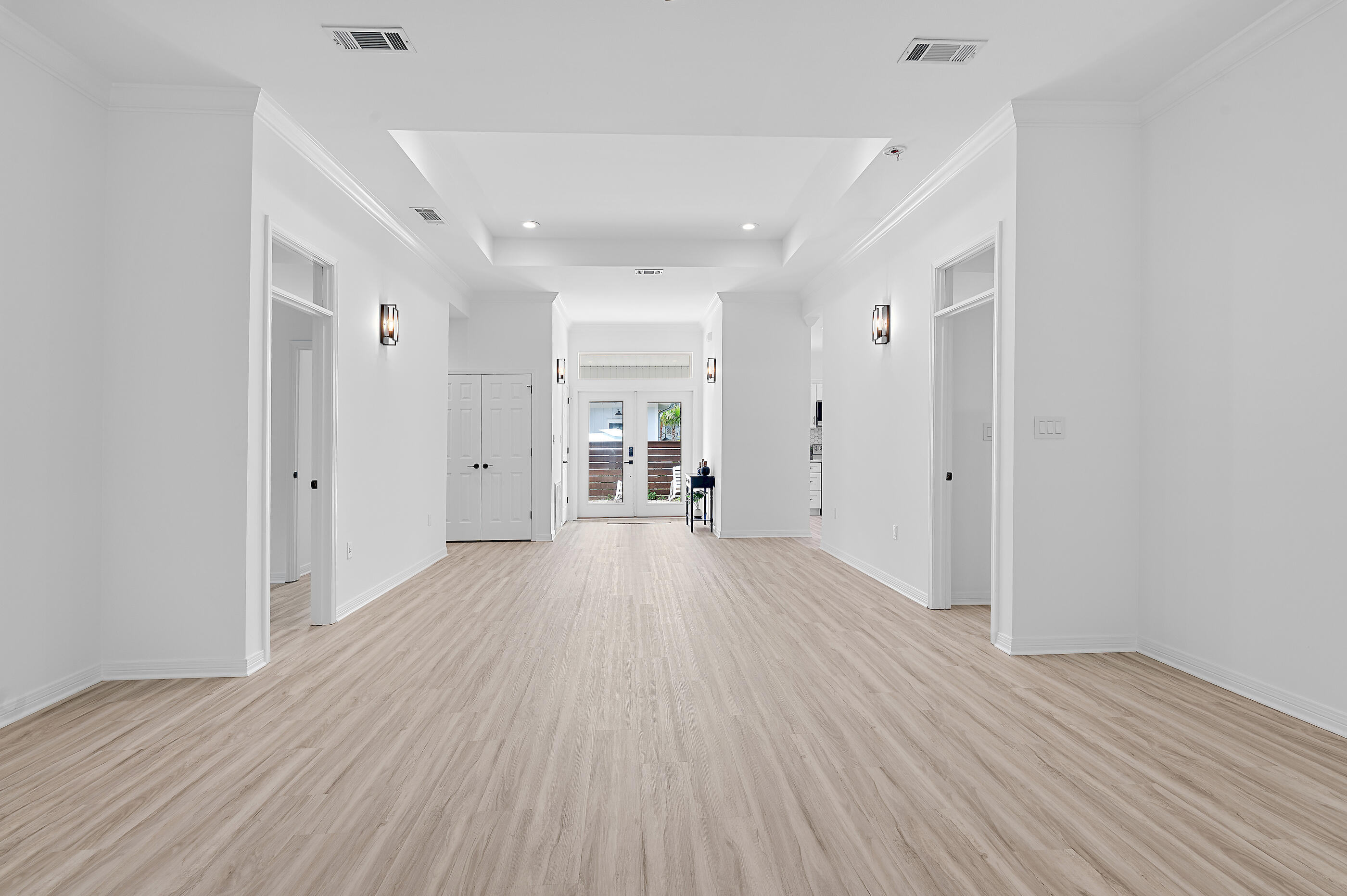 EASTERN LAKE S/D - Residential