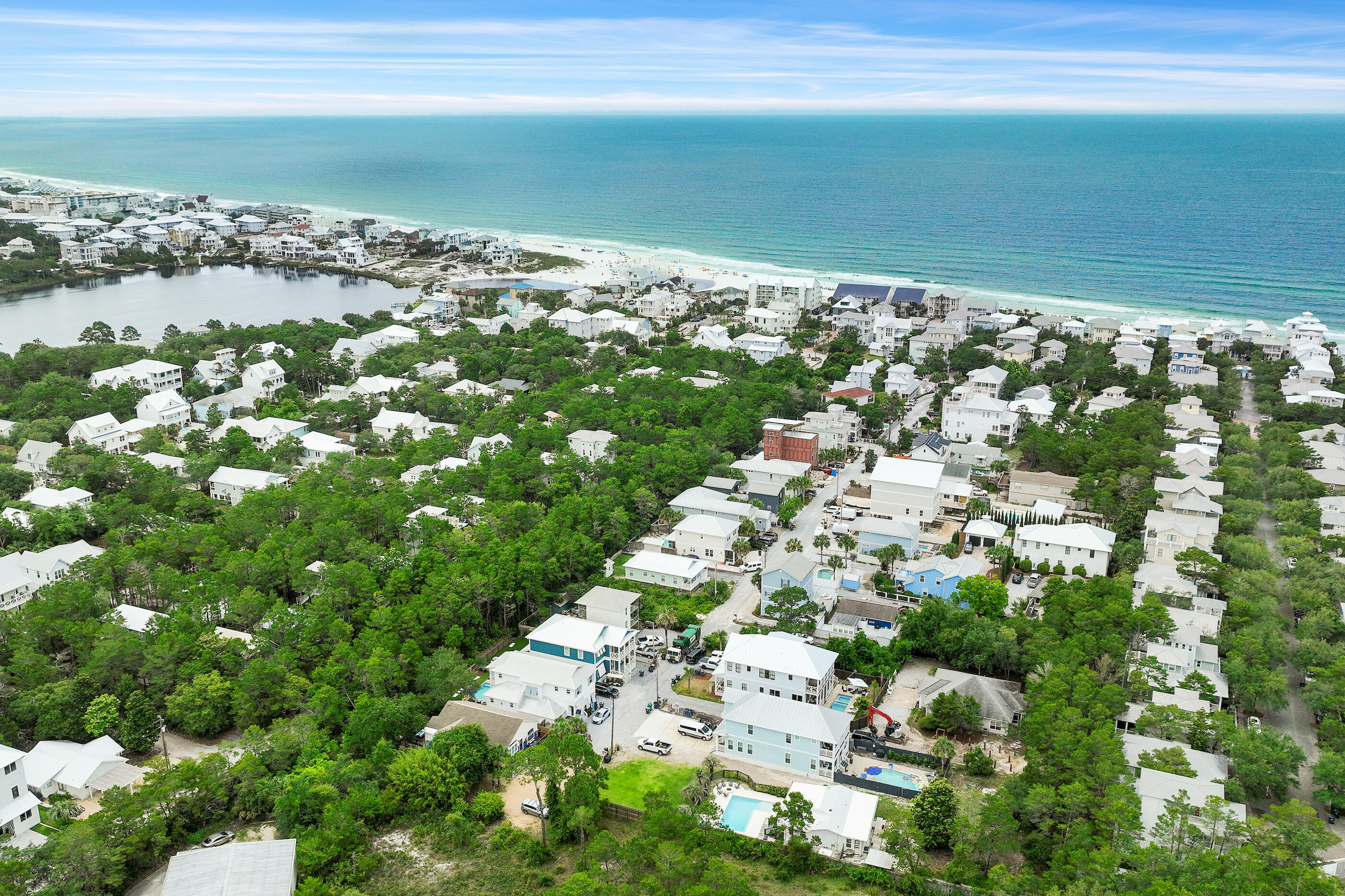 EASTERN LAKE S/D - Residential