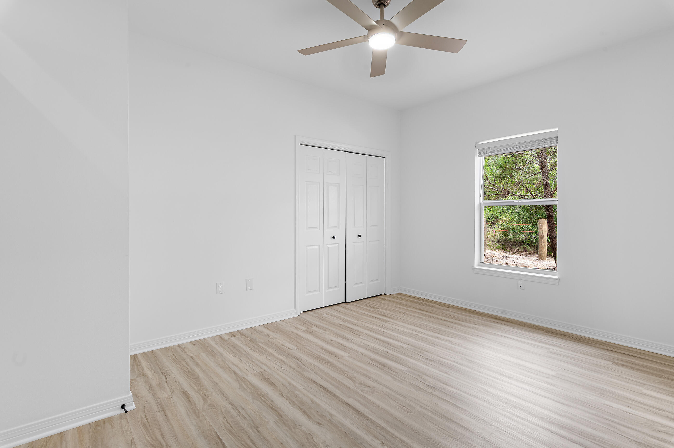 EASTERN LAKE S/D - Residential