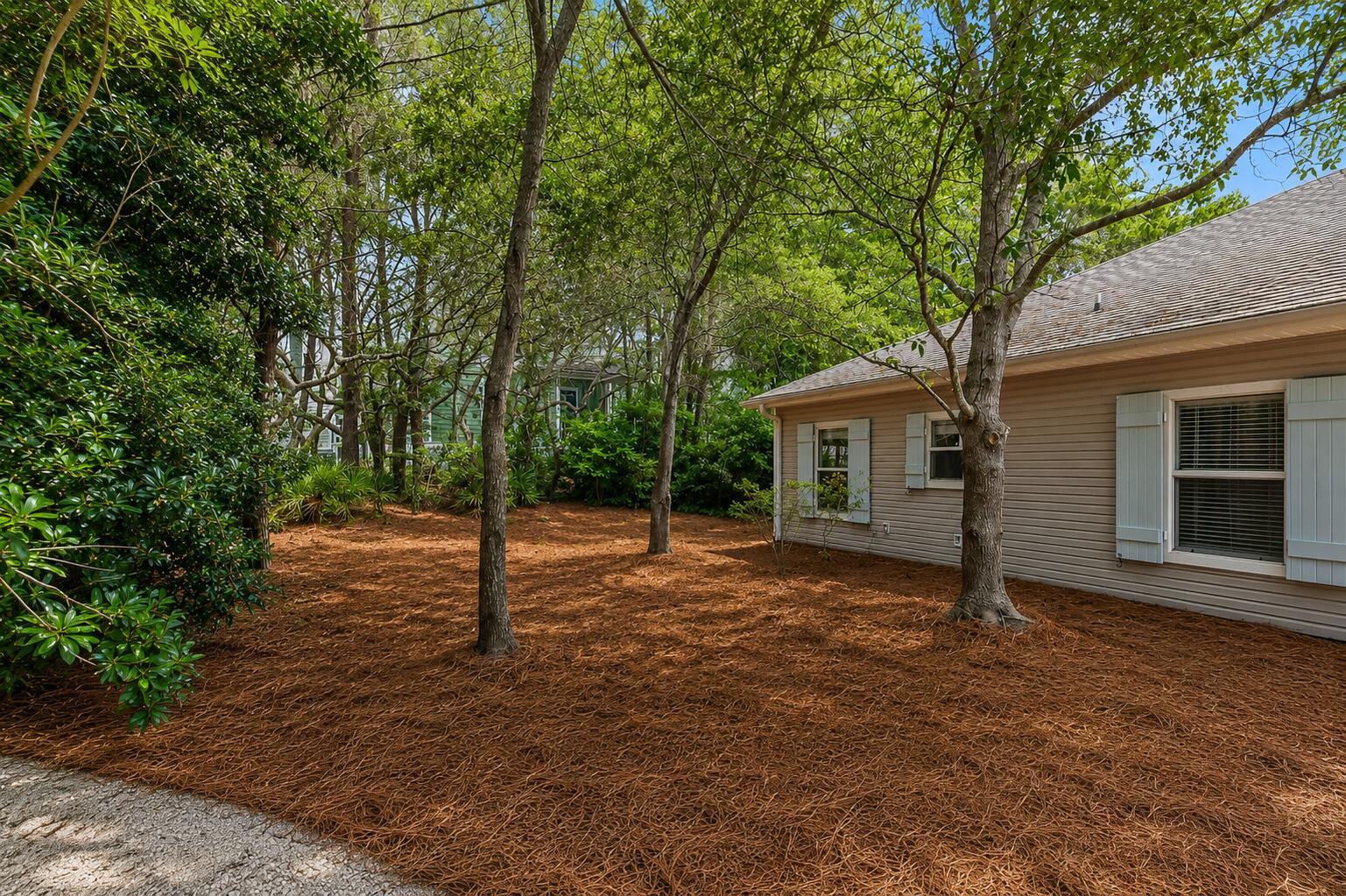 EASTERN LAKE S/D - Residential