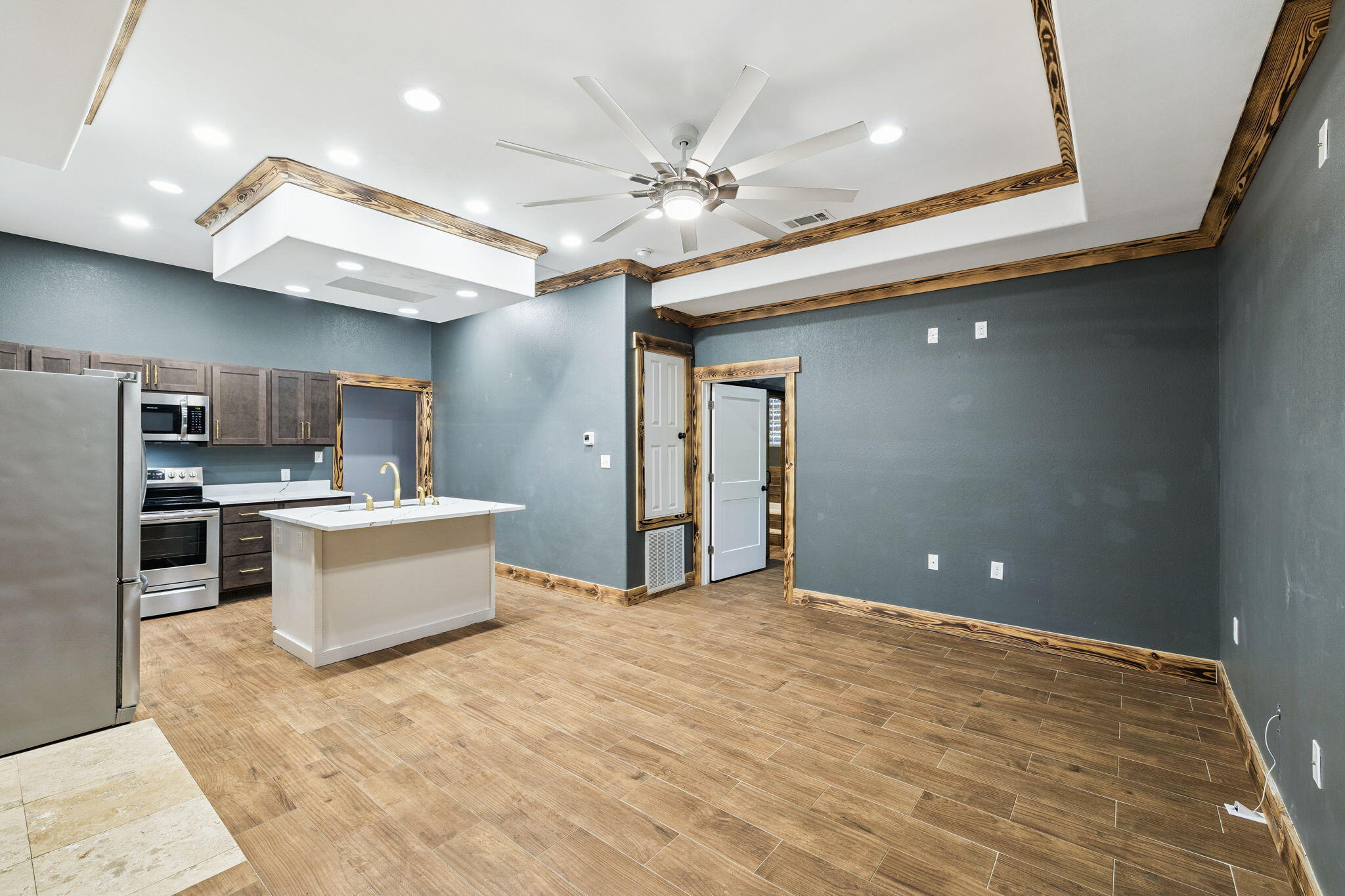 WINGARD ADDN BEG NW - Residential