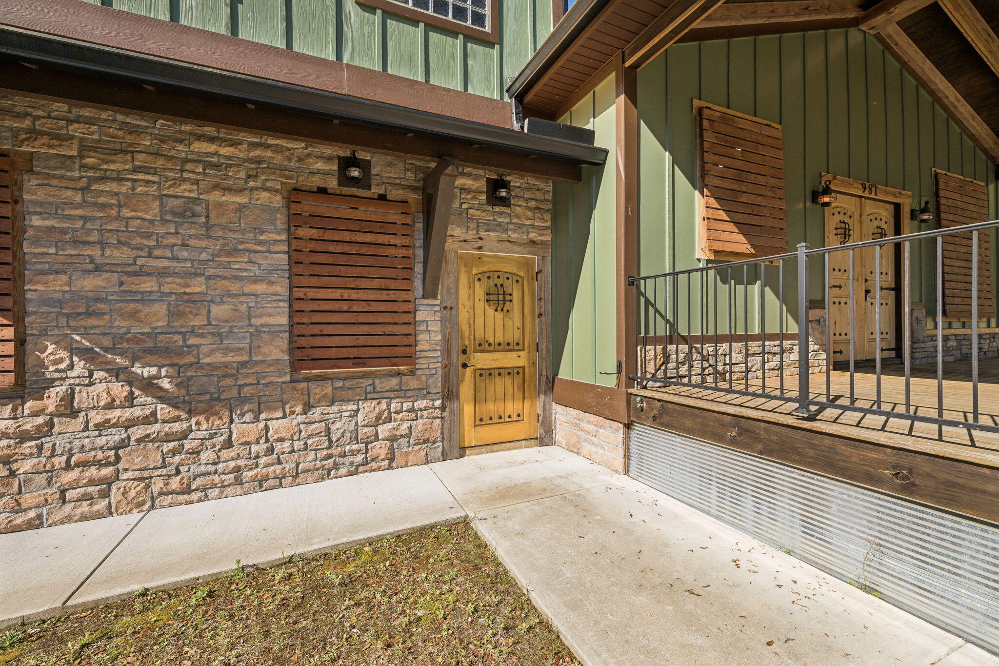 WINGARD ADDN BEG NW - Residential