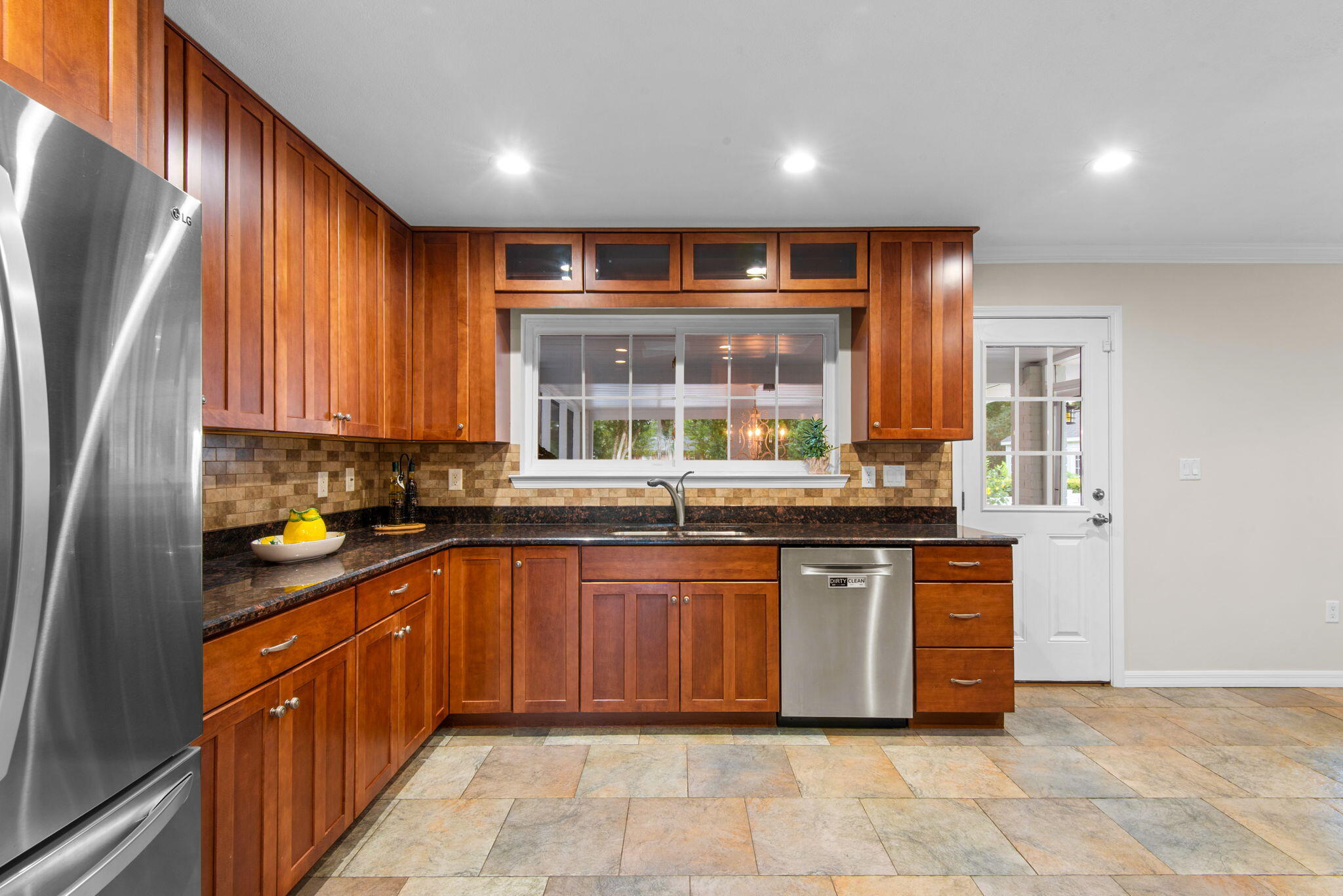 BAYOU POQUITO - Residential