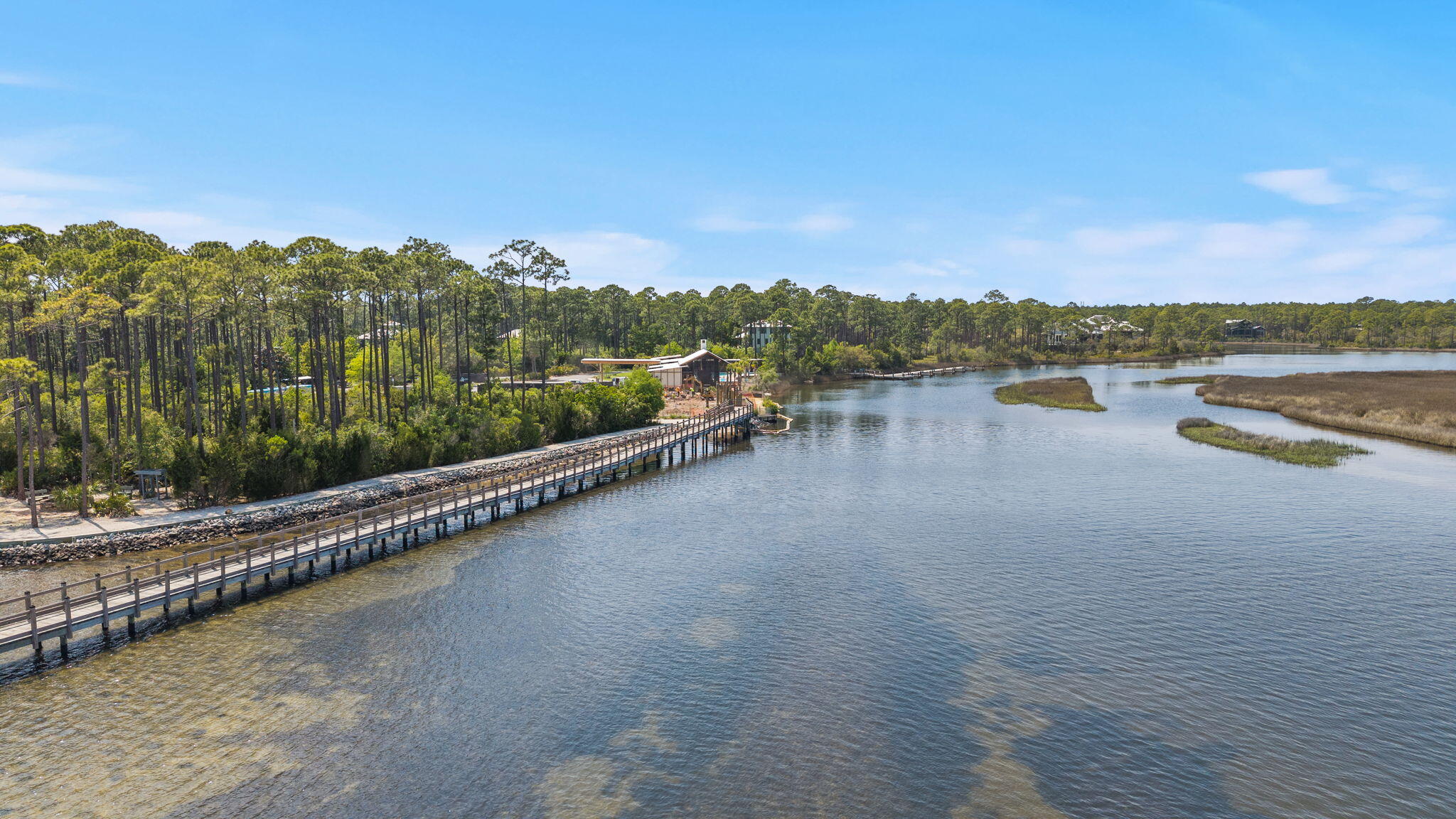RIVERCAMPS ON CROOKED CREEK - Residential