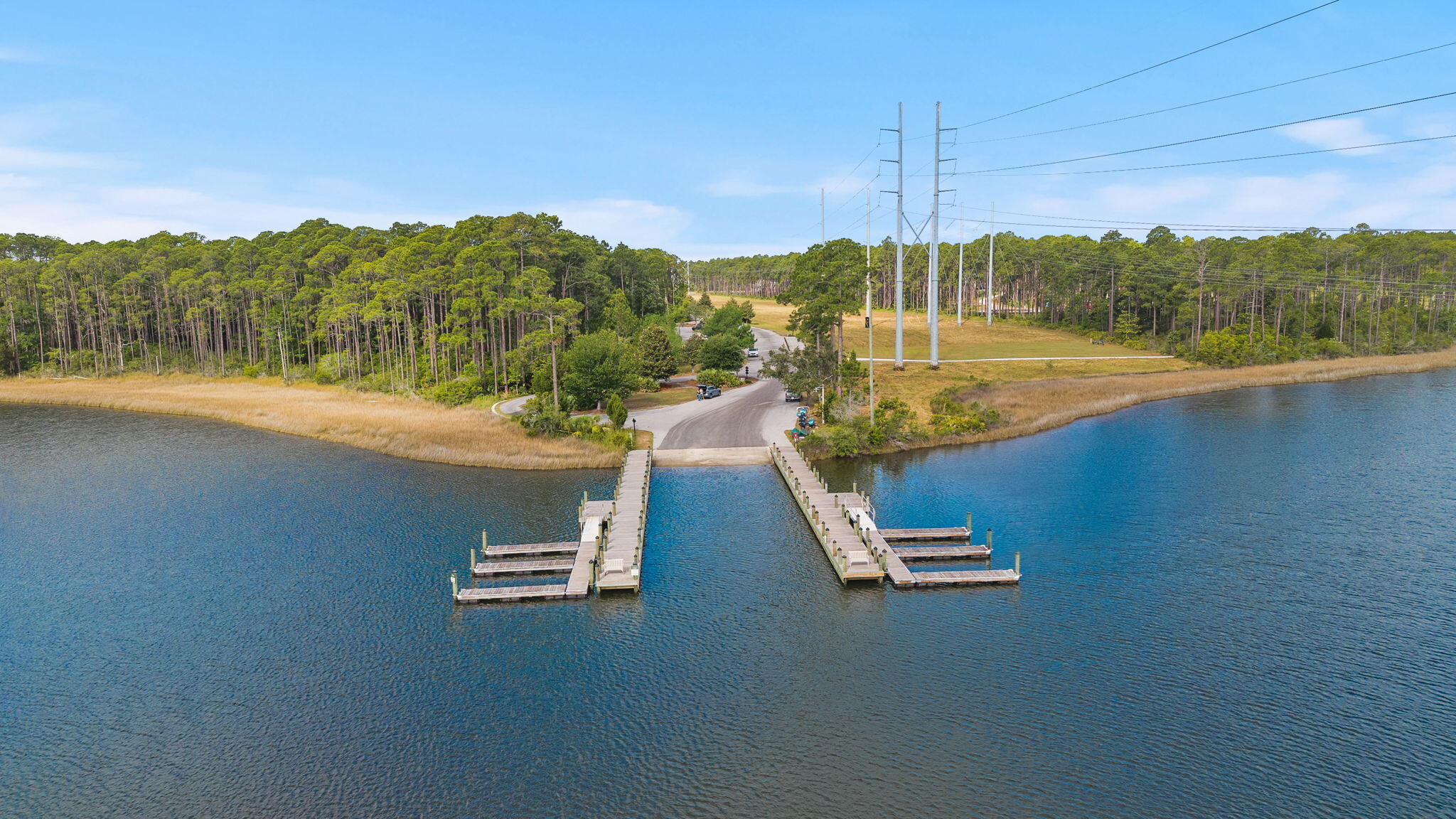 RIVERCAMPS ON CROOKED CREEK - Residential