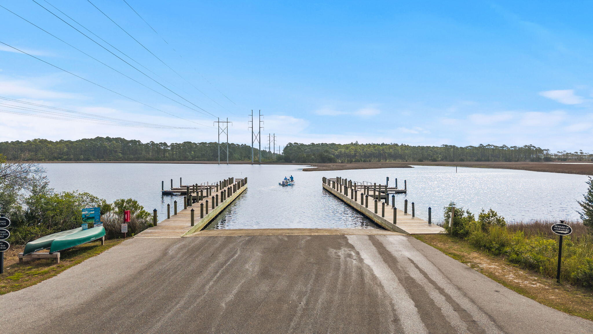 RIVERCAMPS ON CROOKED CREEK - Residential