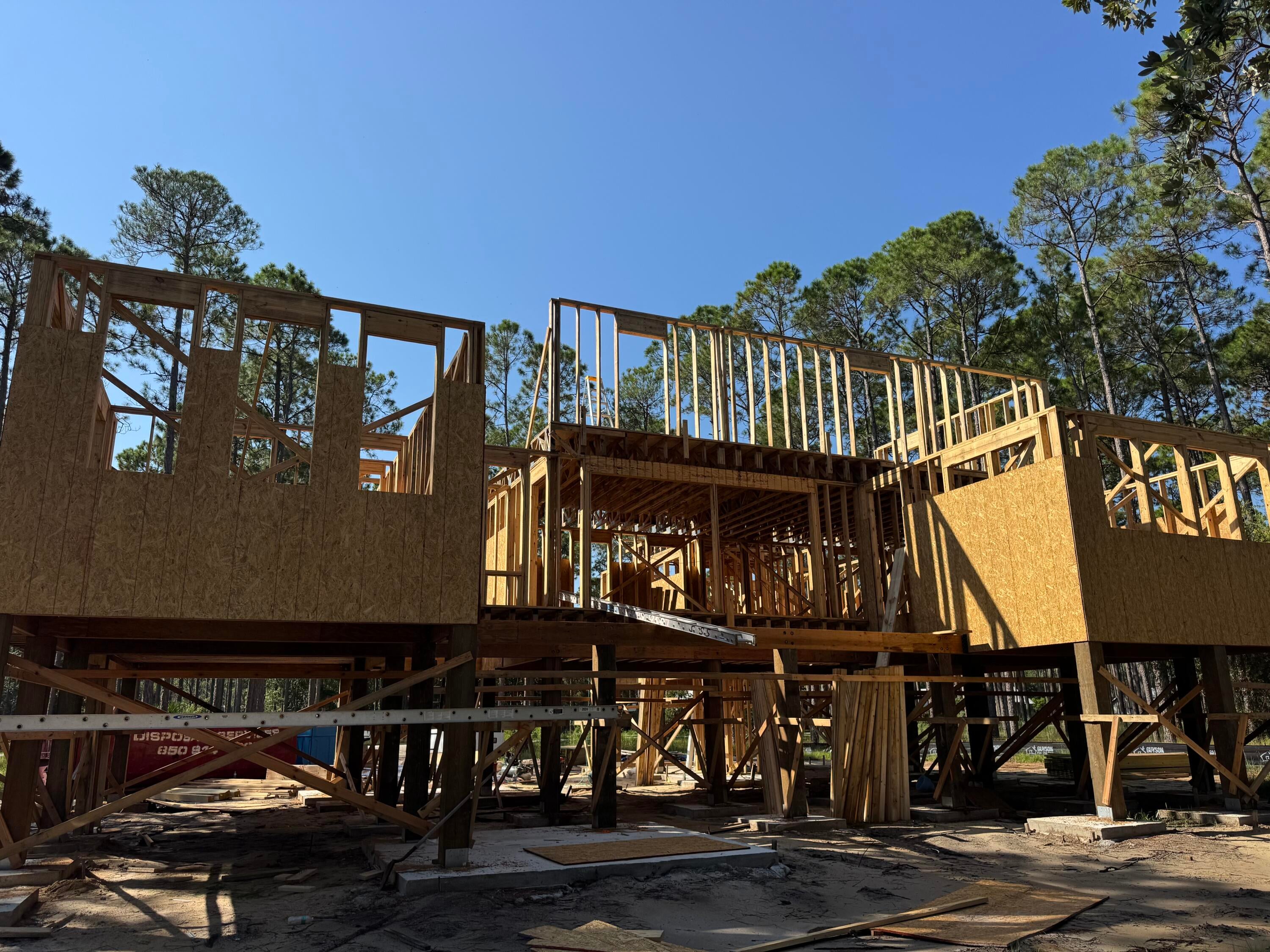 RIVERCAMPS ON CROOKED CREEK - Residential