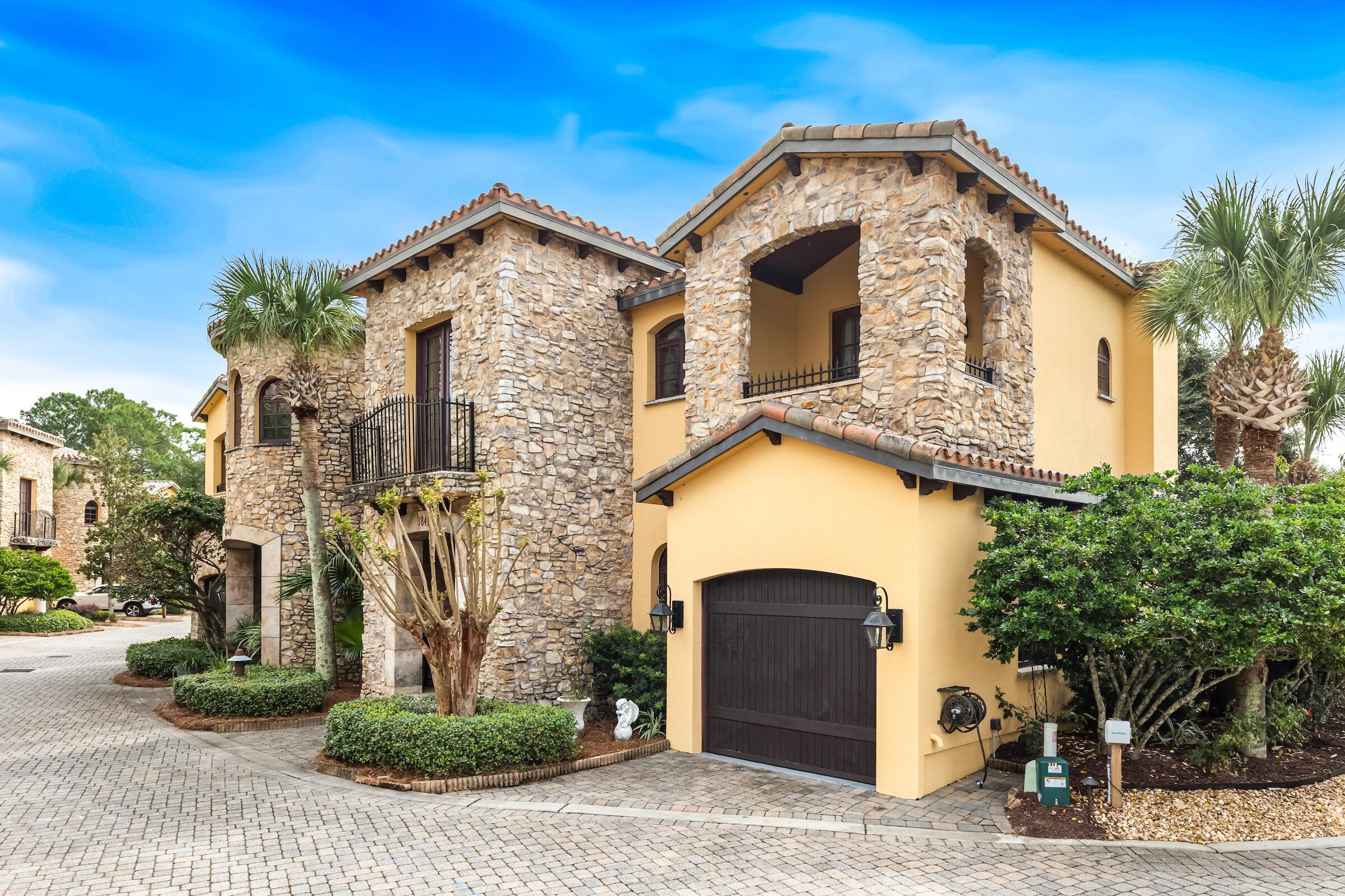 TUSCANA - Residential