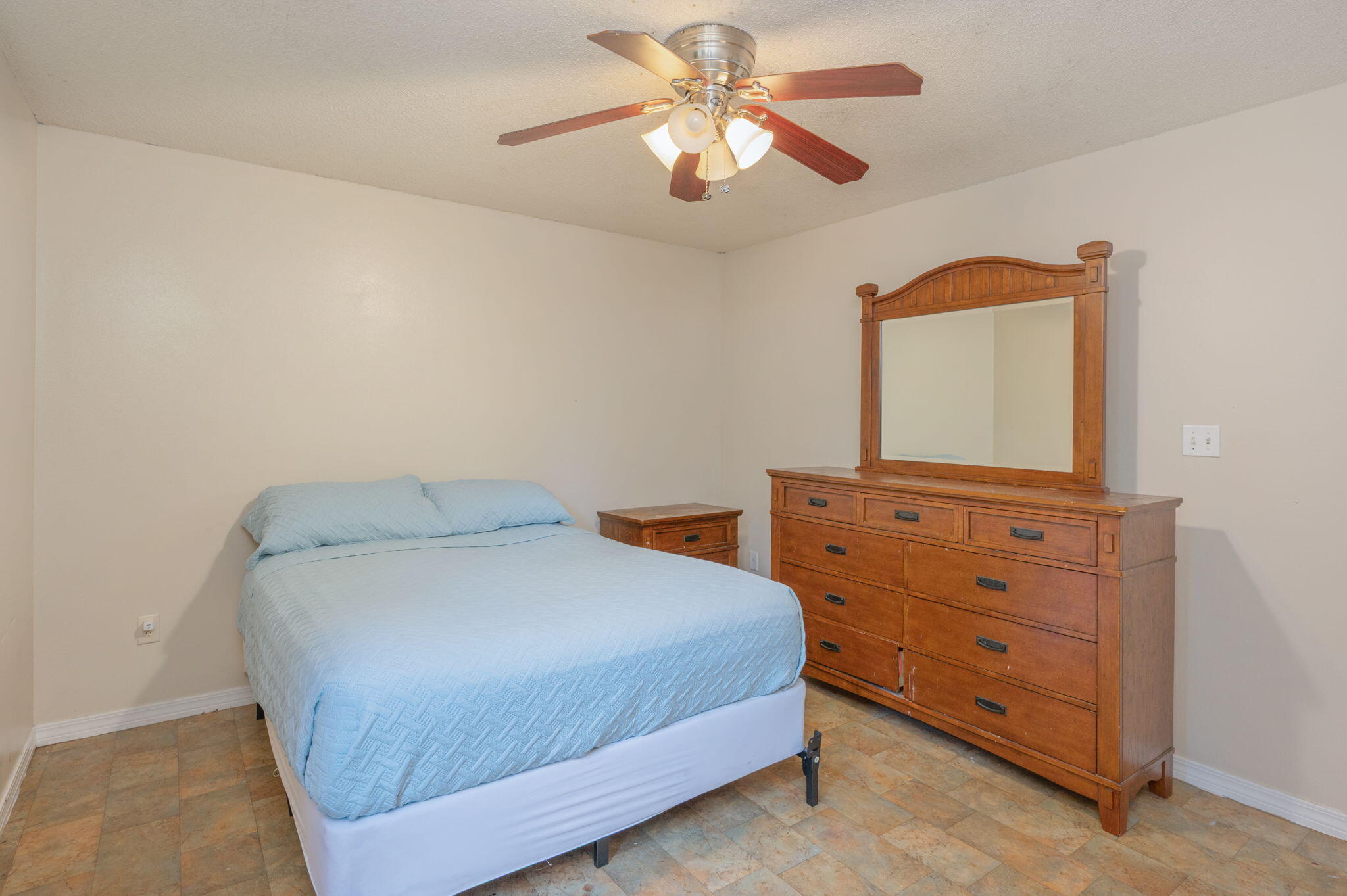 FAIRVIEW ADDN TO CRESTVIEW - Residential