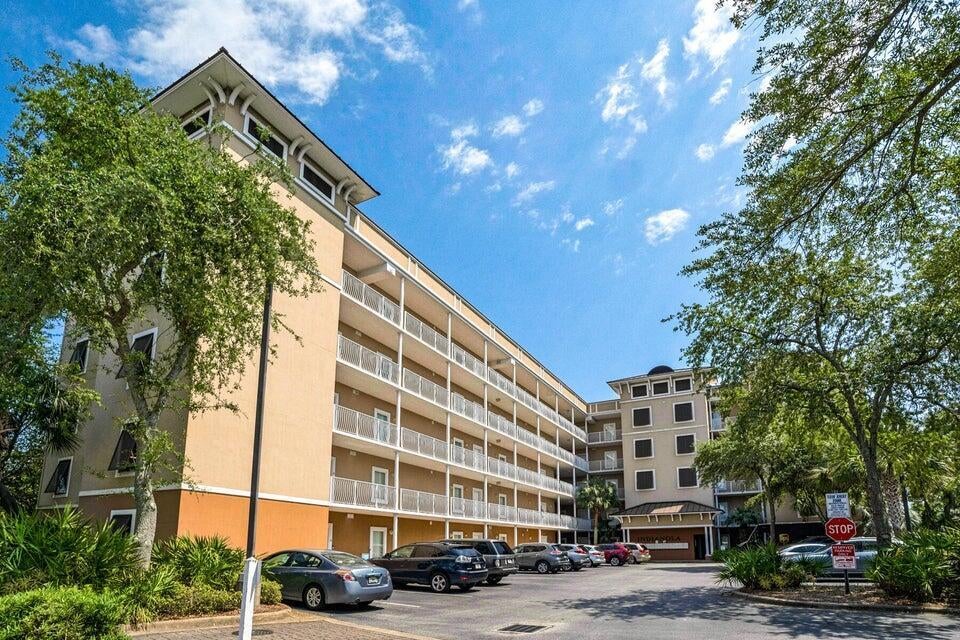 INDIANOLA ON THE WATER - Residential Lease