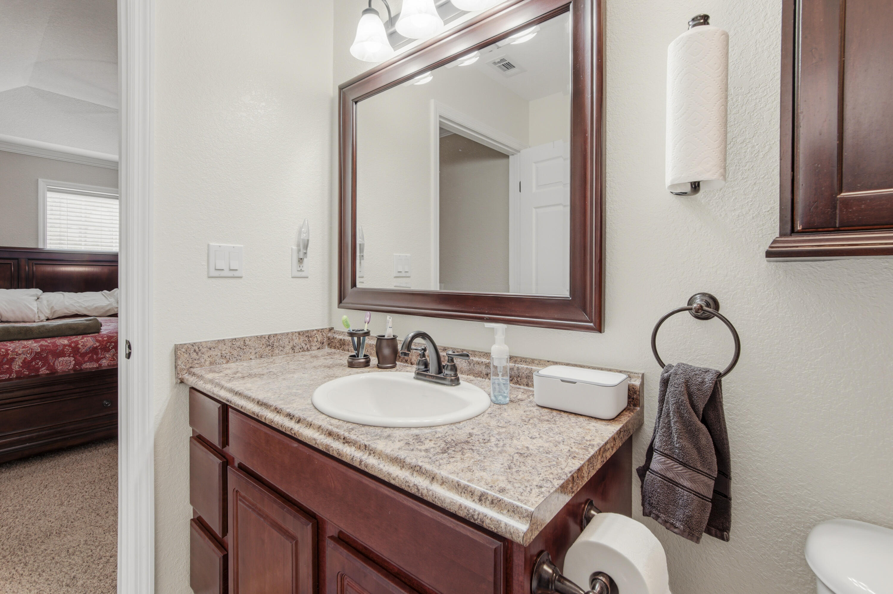 OAKWOOD LAKES ESTATES - Residential