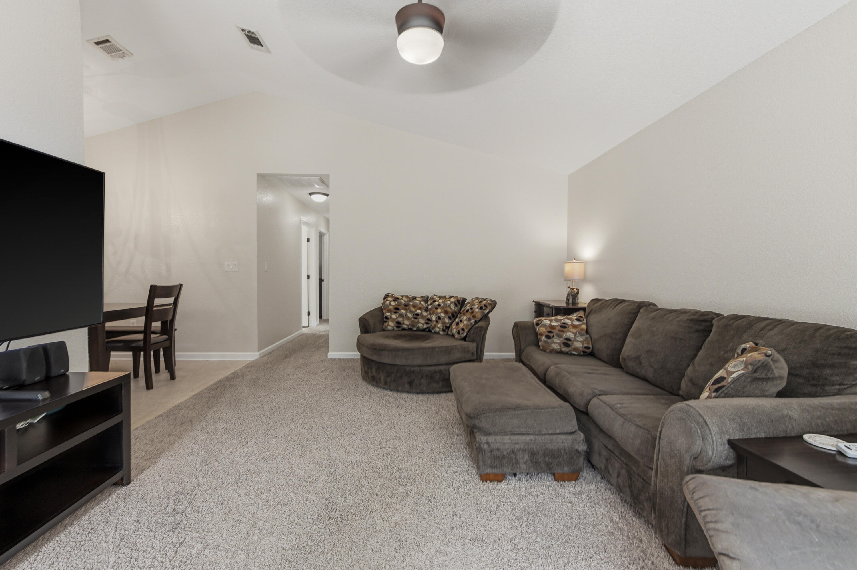 OAKWOOD LAKES ESTATES - Residential