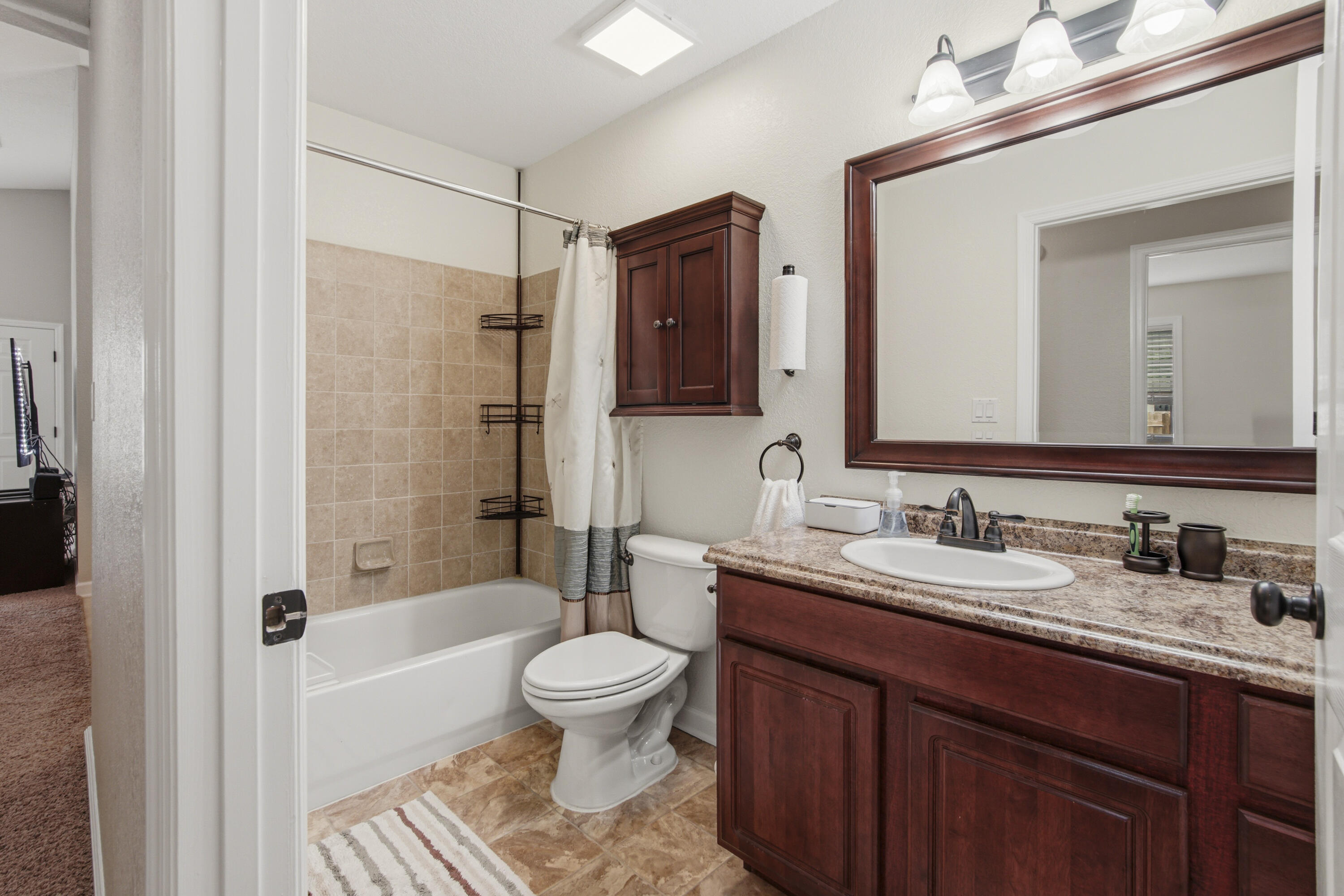 OAKWOOD LAKES ESTATES - Residential