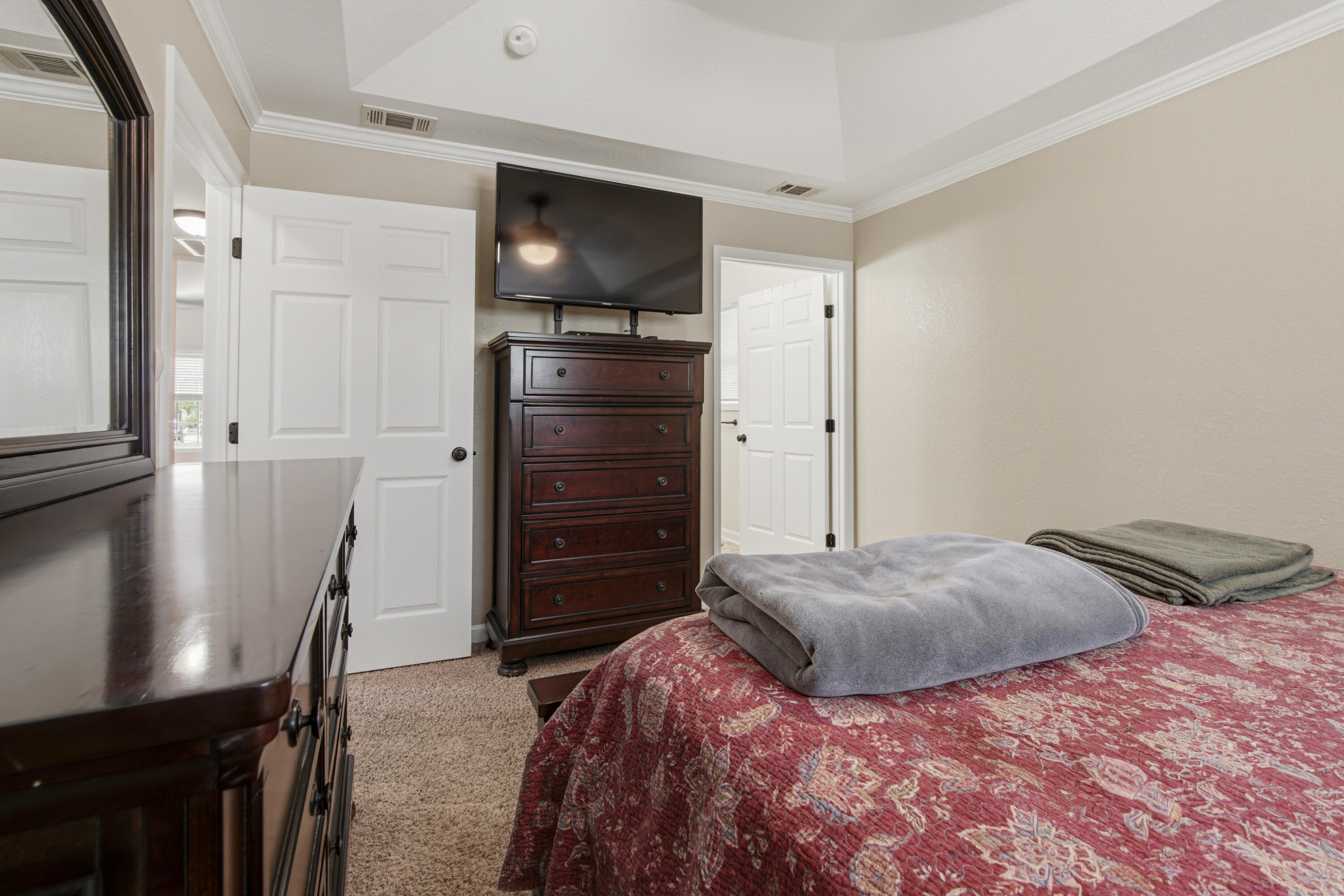 OAKWOOD LAKES ESTATES - Residential
