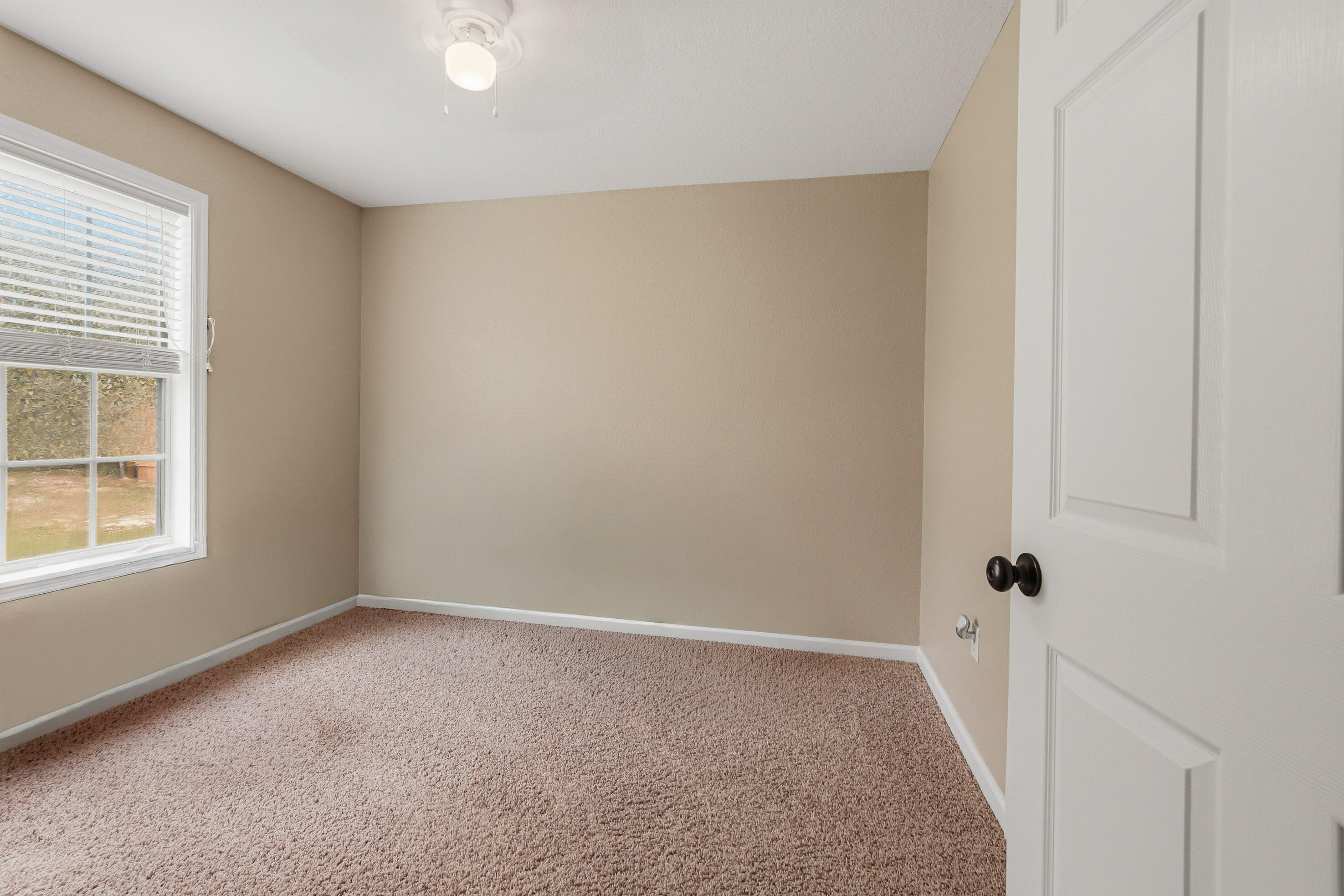 OAKWOOD LAKES ESTATES - Residential