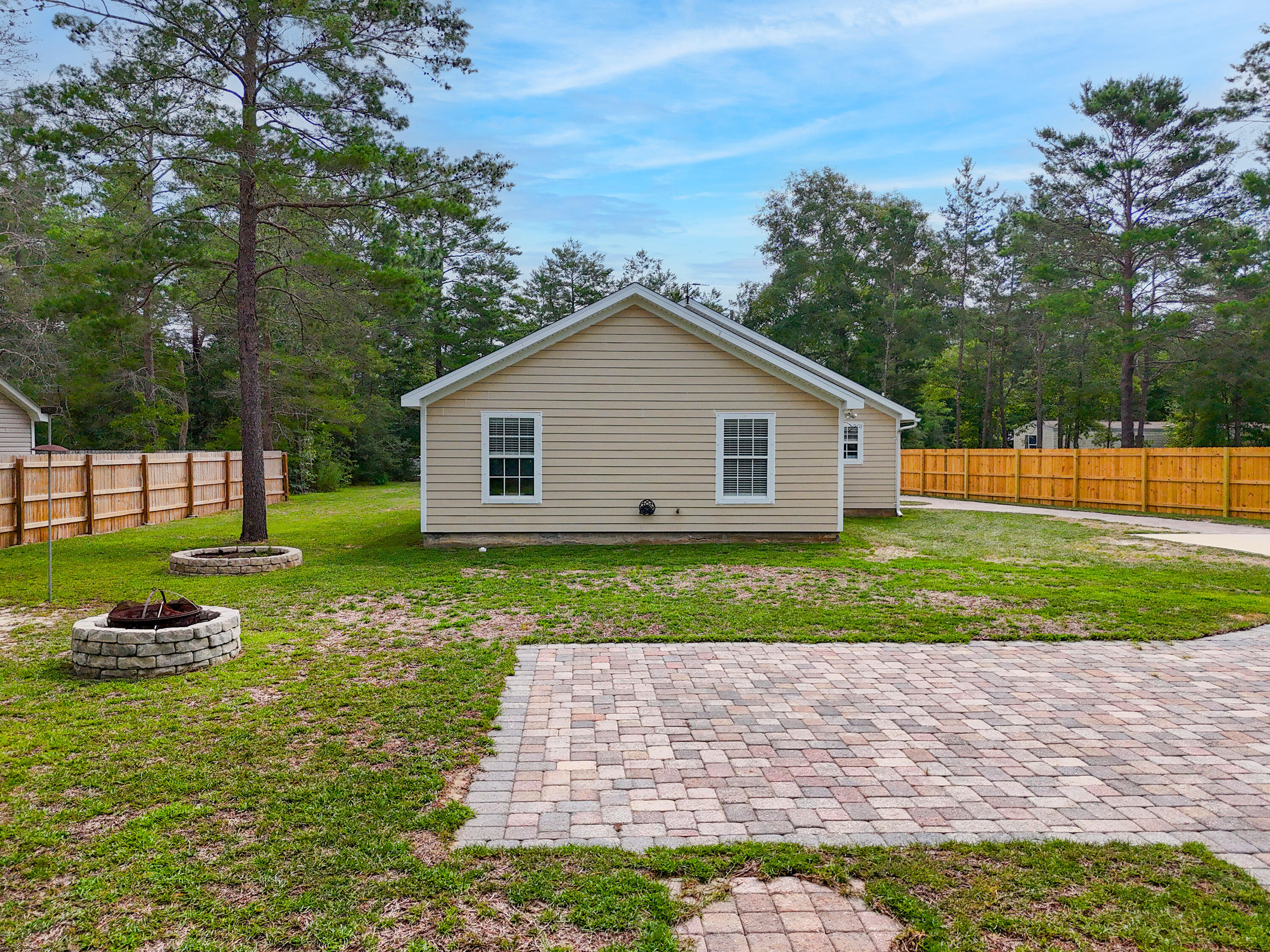 OAKWOOD LAKES ESTATES - Residential
