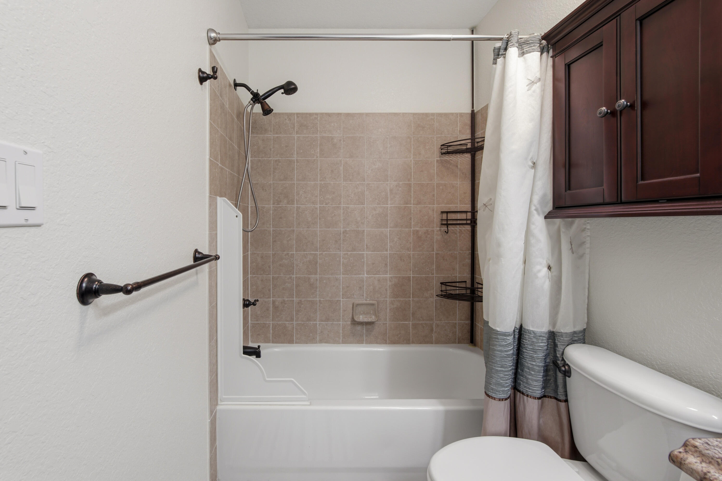 OAKWOOD LAKES ESTATES - Residential