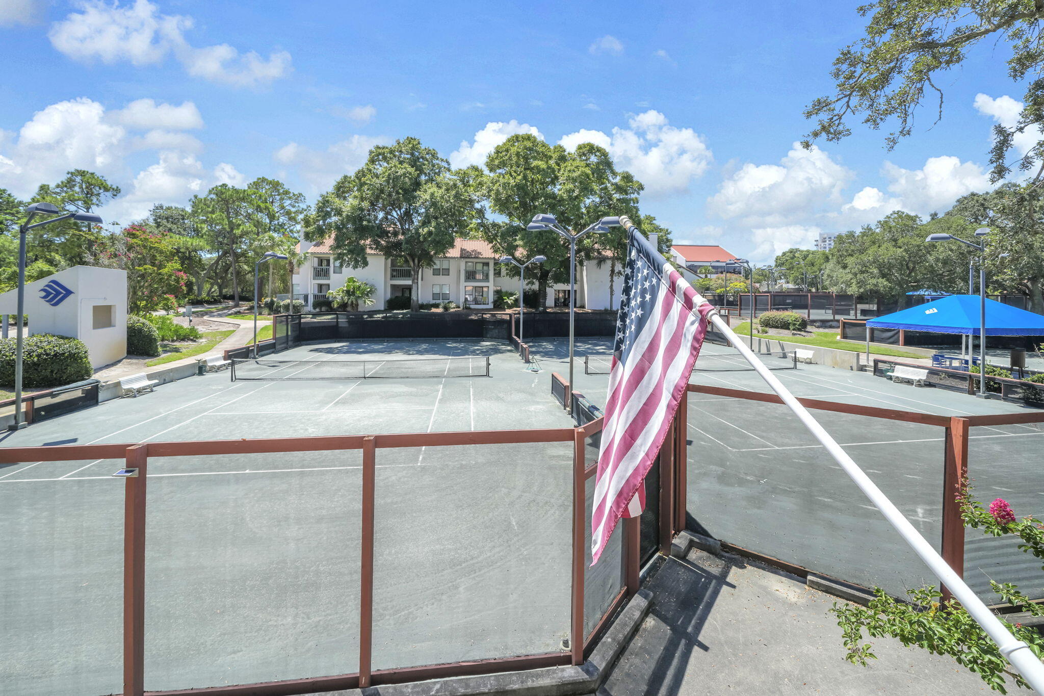 TOPS'L TENNIS VILLAGE - Residential