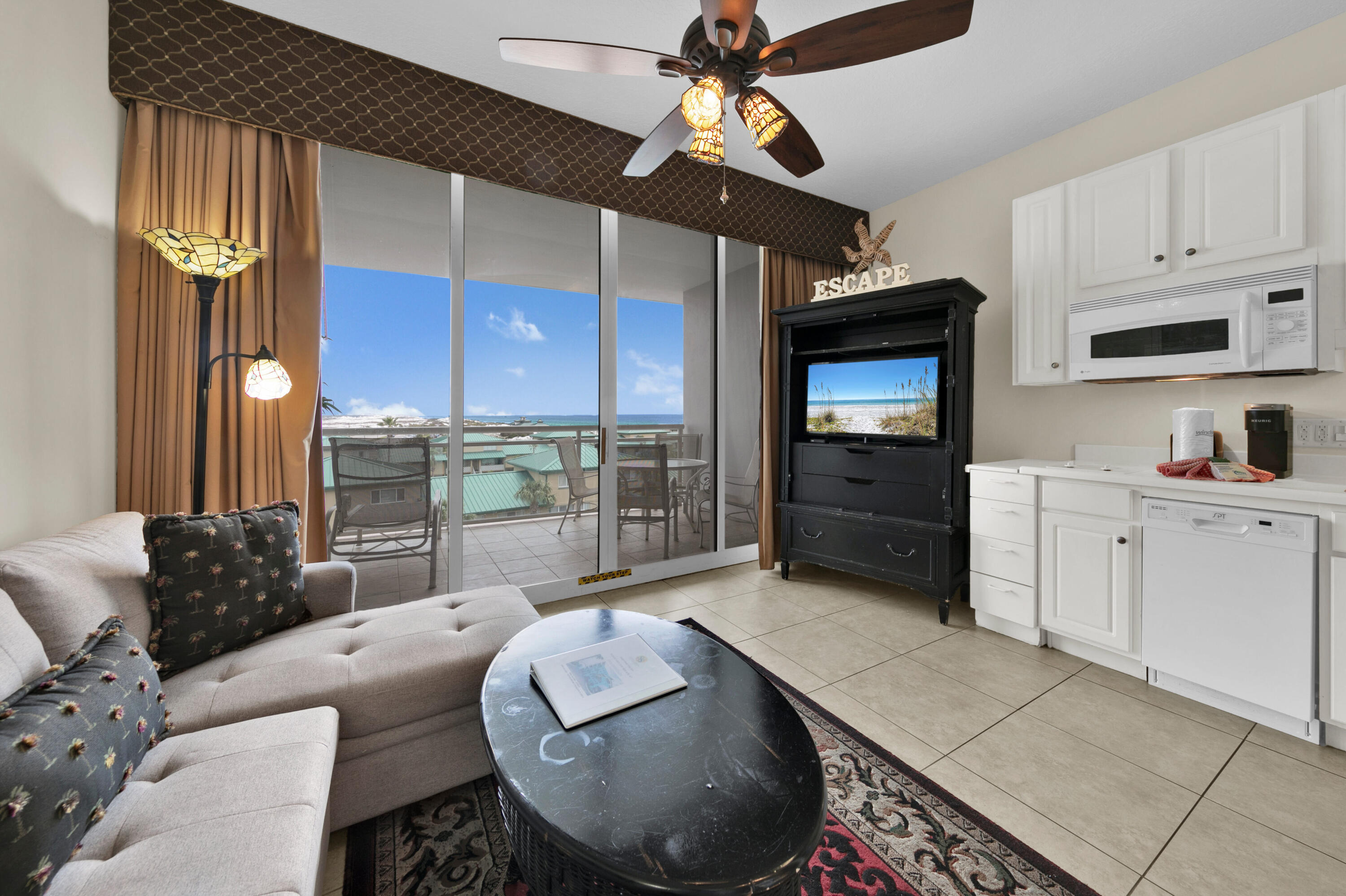 DESTIN WEST GULFSIDE VILLAS - Residential