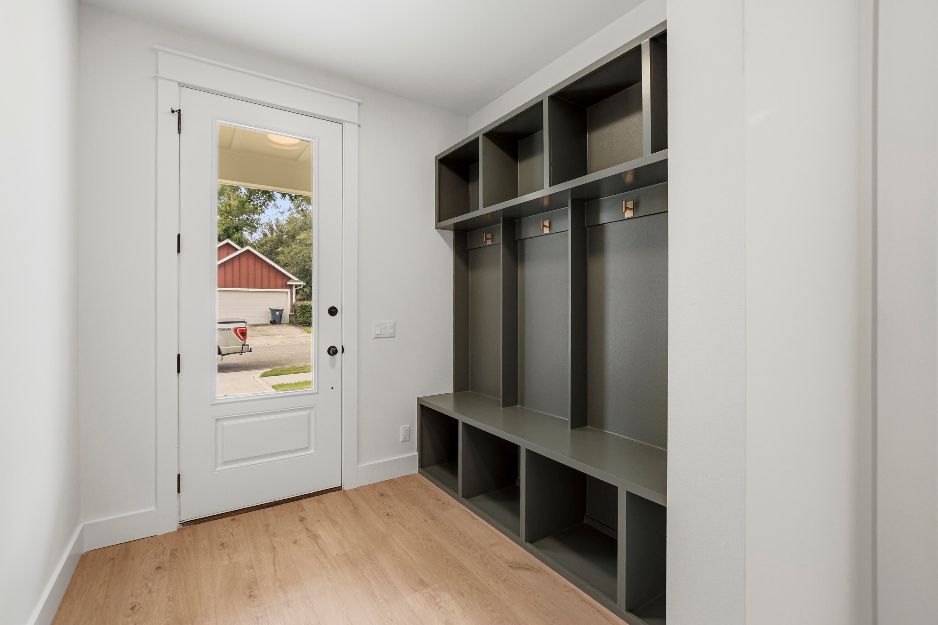 LAGRANGE LANDING - Residential