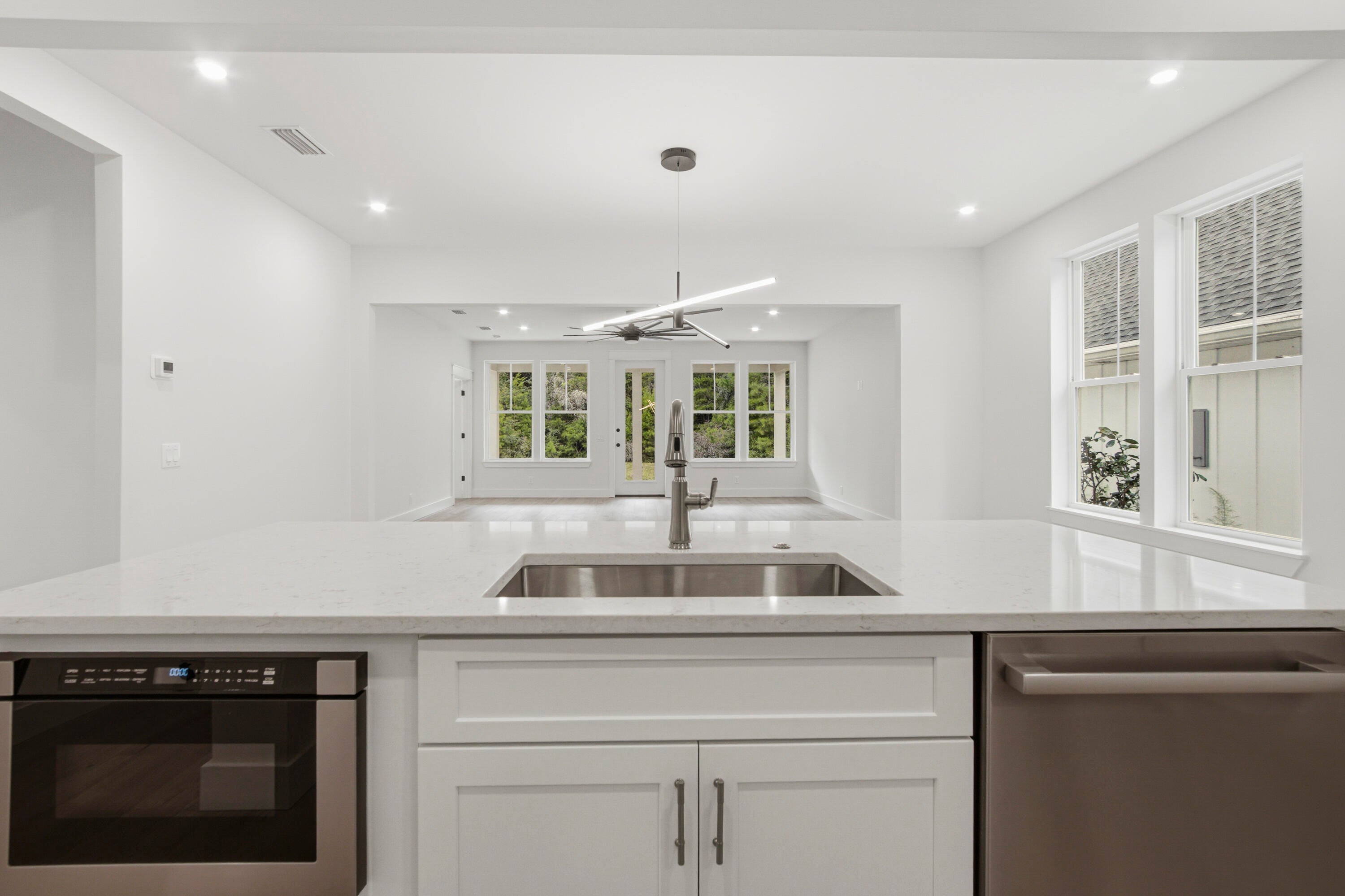 LAGRANGE LANDING - Residential