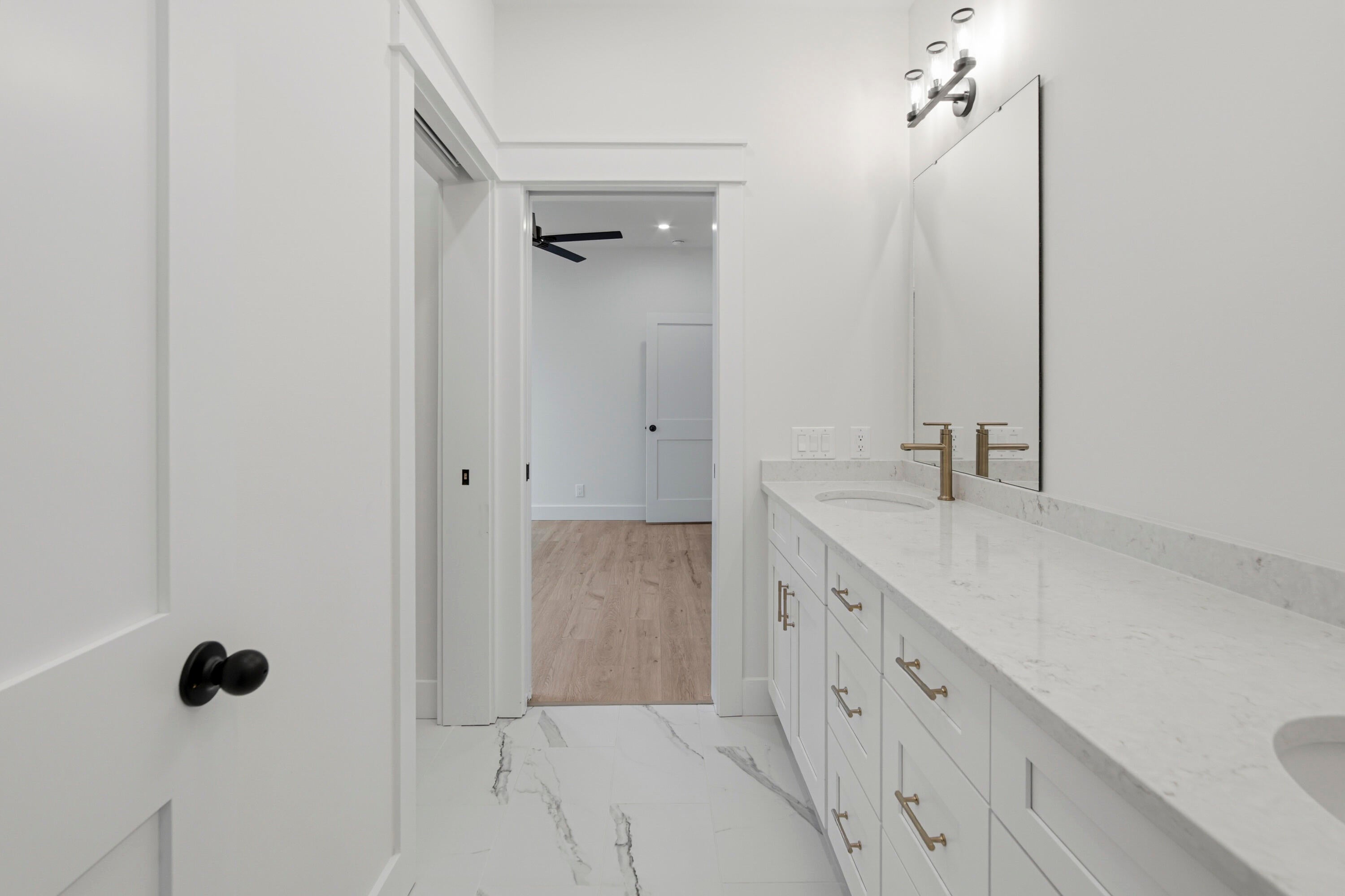 LAGRANGE LANDING - Residential