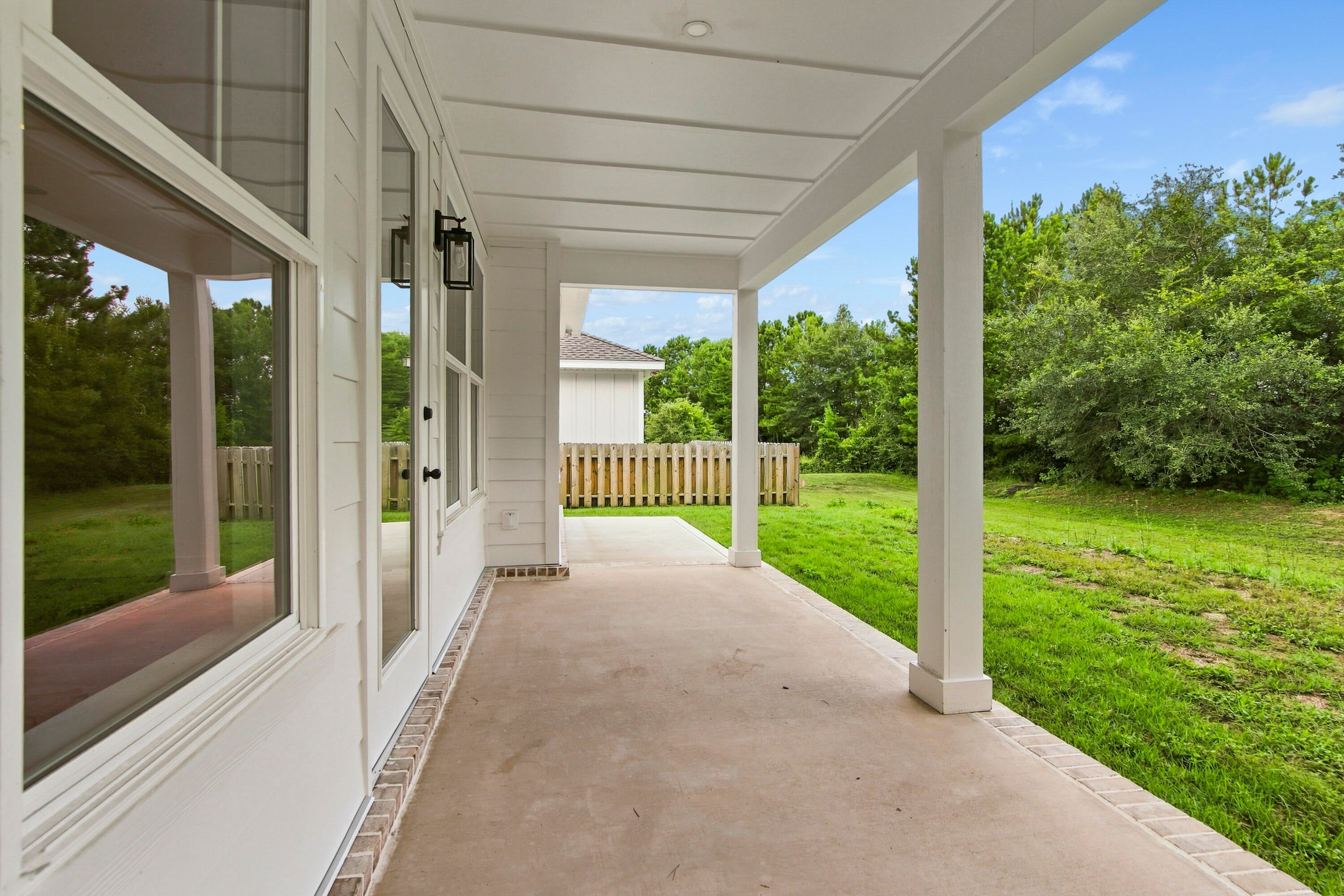 LAGRANGE LANDING - Residential