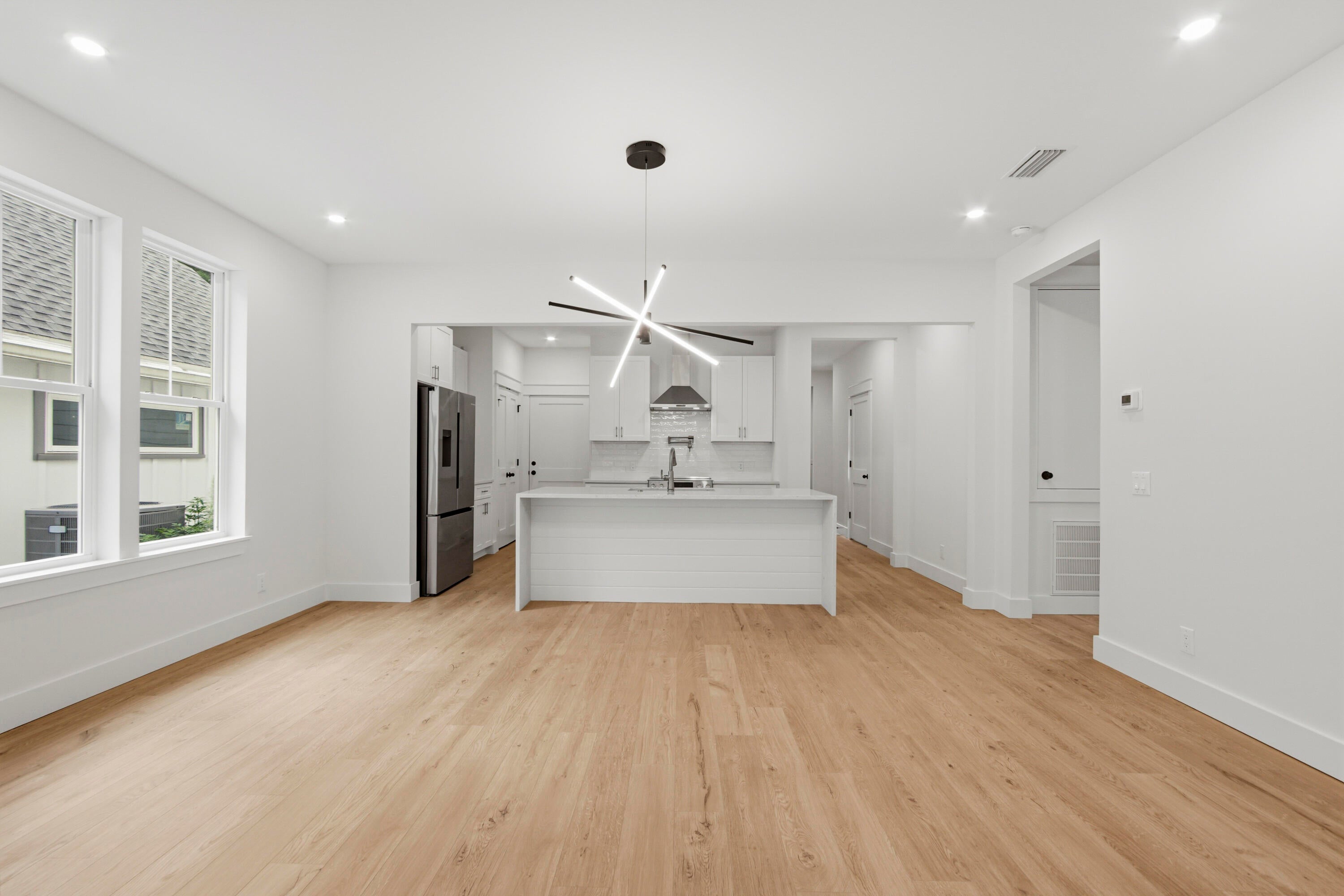 LAGRANGE LANDING - Residential