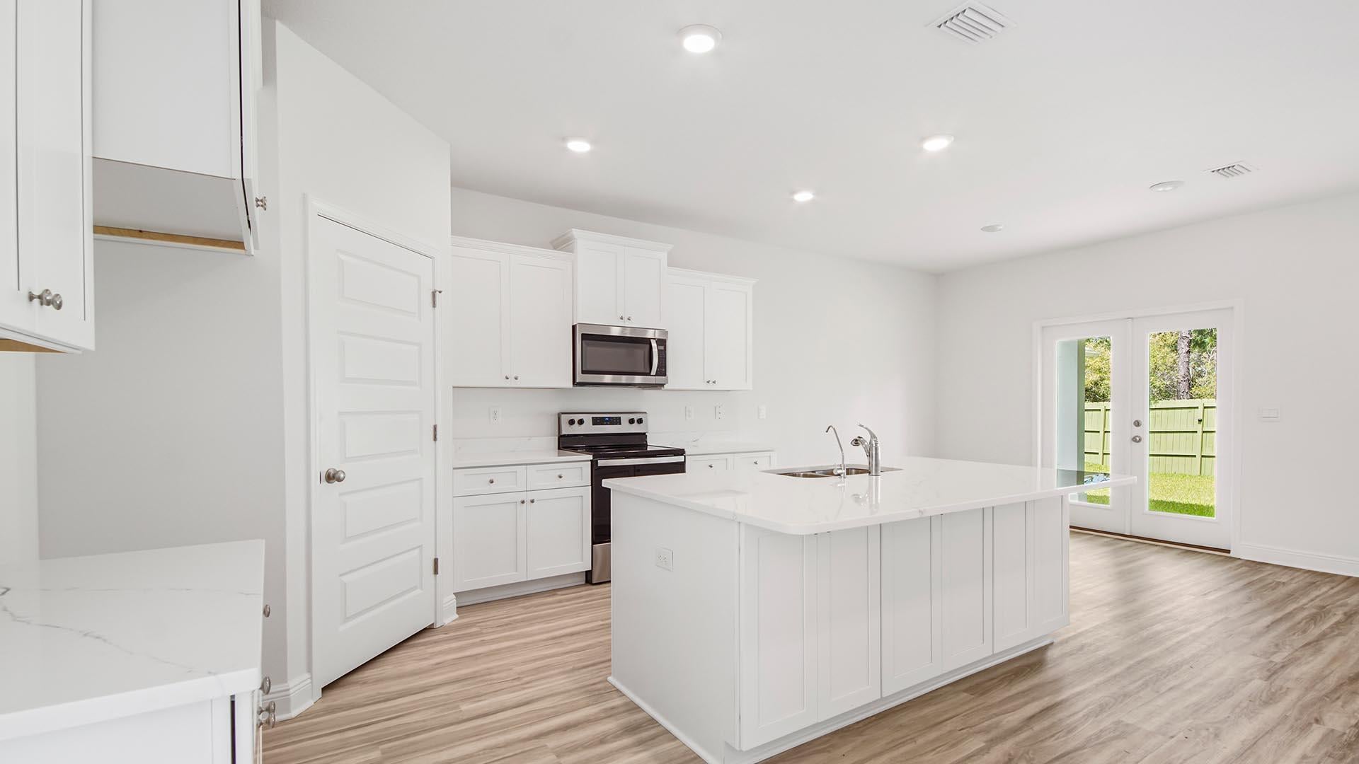 PLANTATION WOODS - Residential
