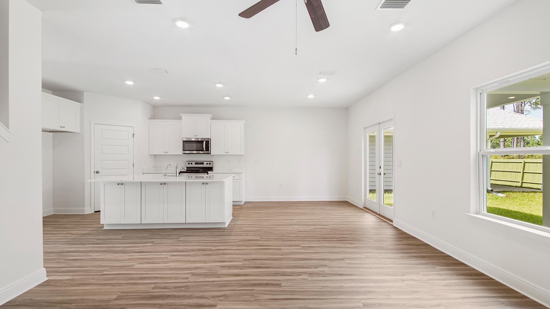 PLANTATION WOODS - Residential