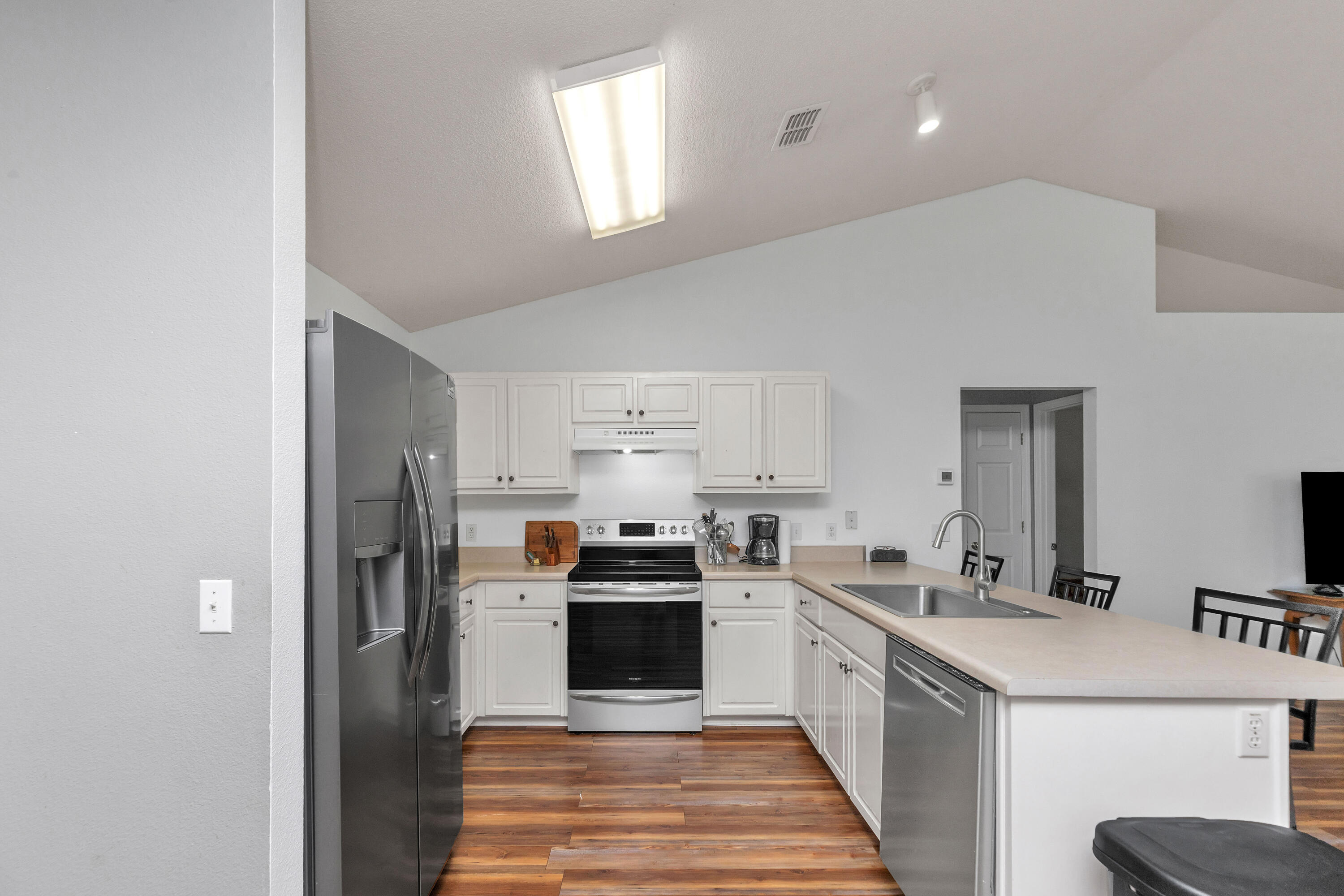 MARION MANOR - Residential