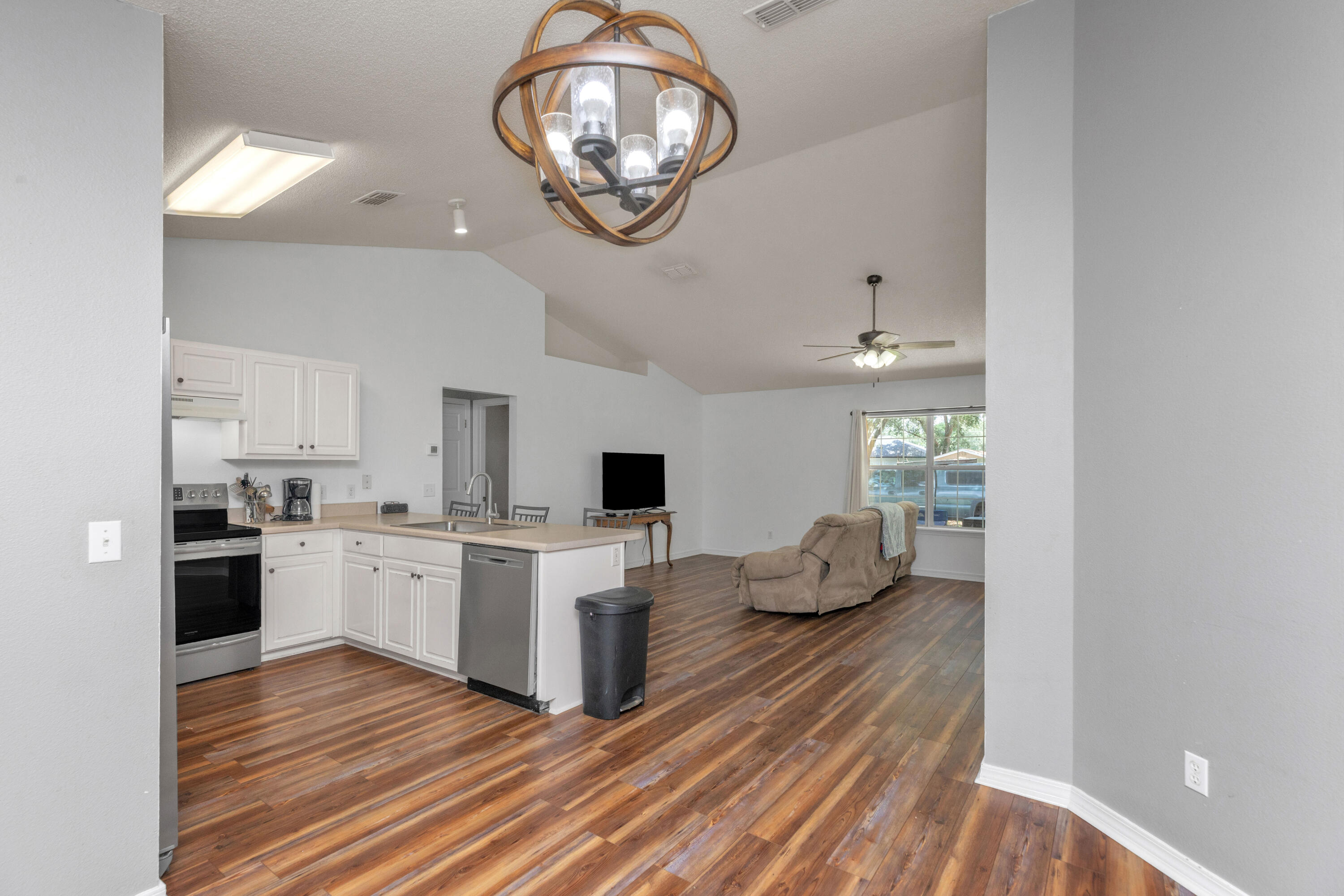 MARION MANOR - Residential