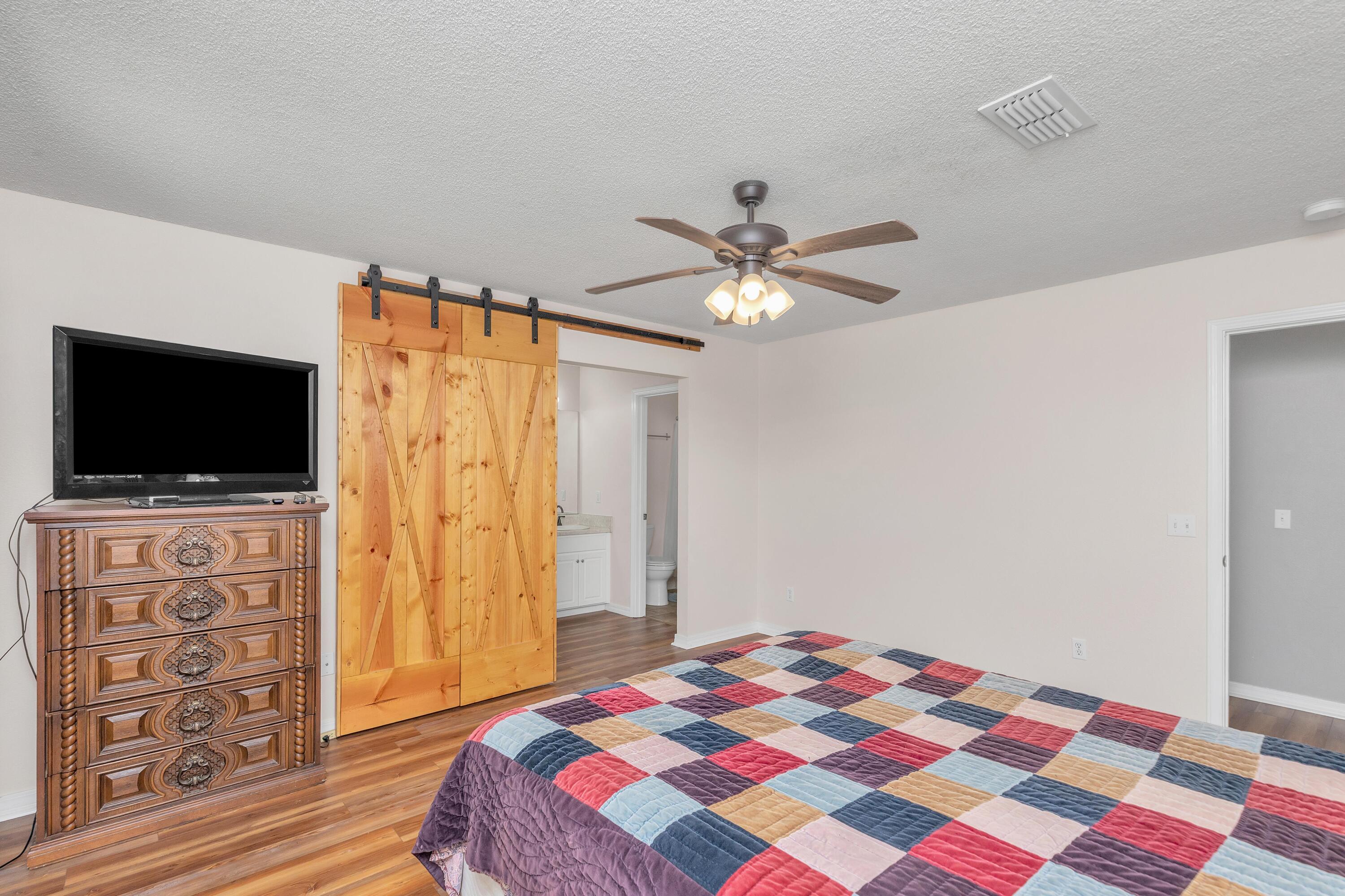 MARION MANOR - Residential