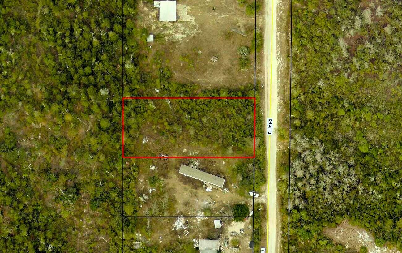 NO RECORDED SUBDIVISION - Land