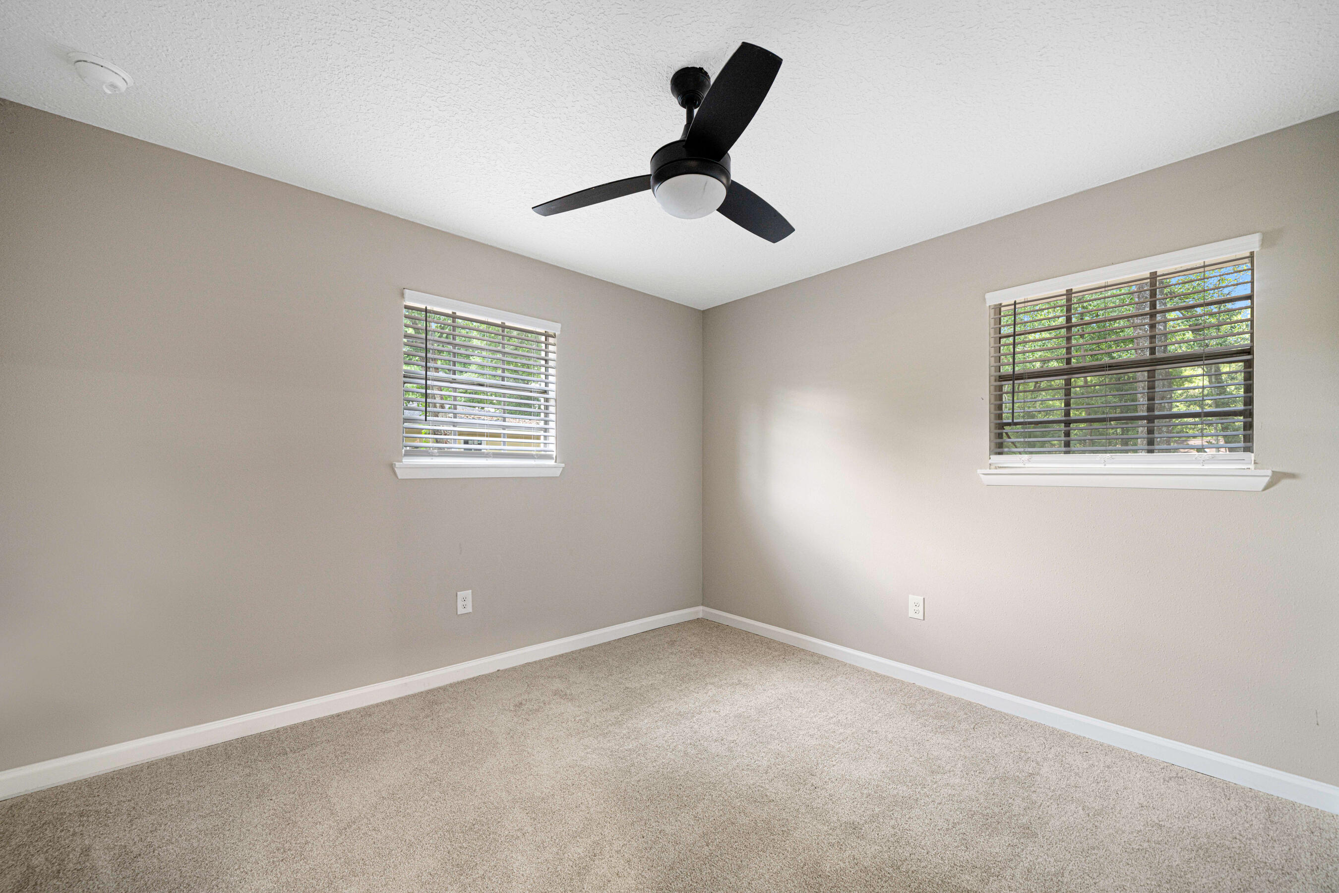 FERDON HEIGHTS - Residential