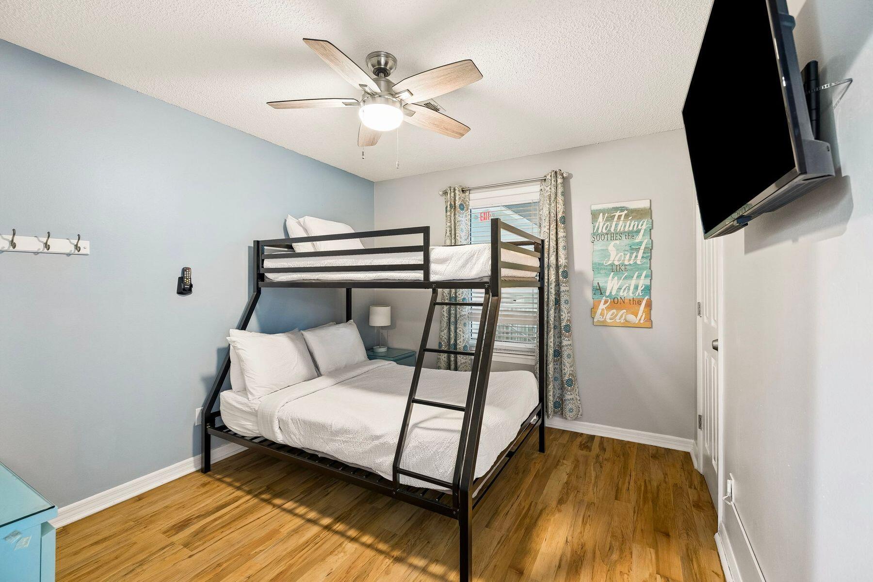BEACHSIDE VILLAS CONDO - Residential