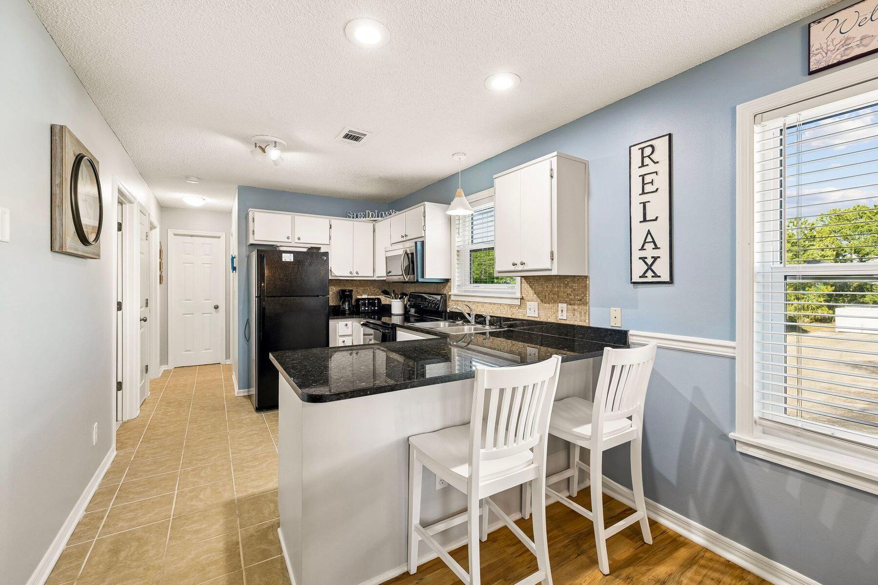 BEACHSIDE VILLAS CONDO - Residential