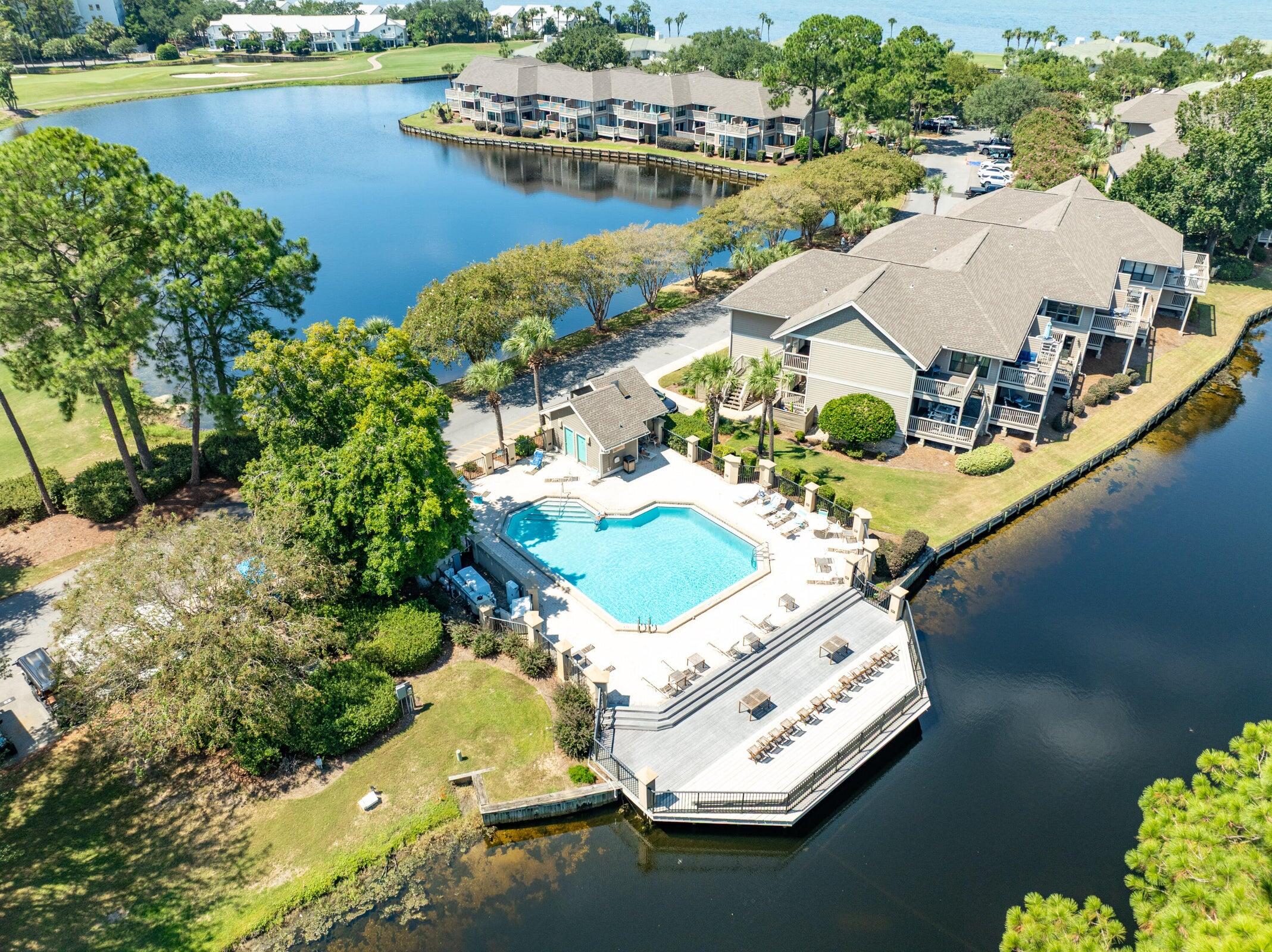 HARBOUR POINT CONDO
Sandestin Golf and Beach Resort - Residential