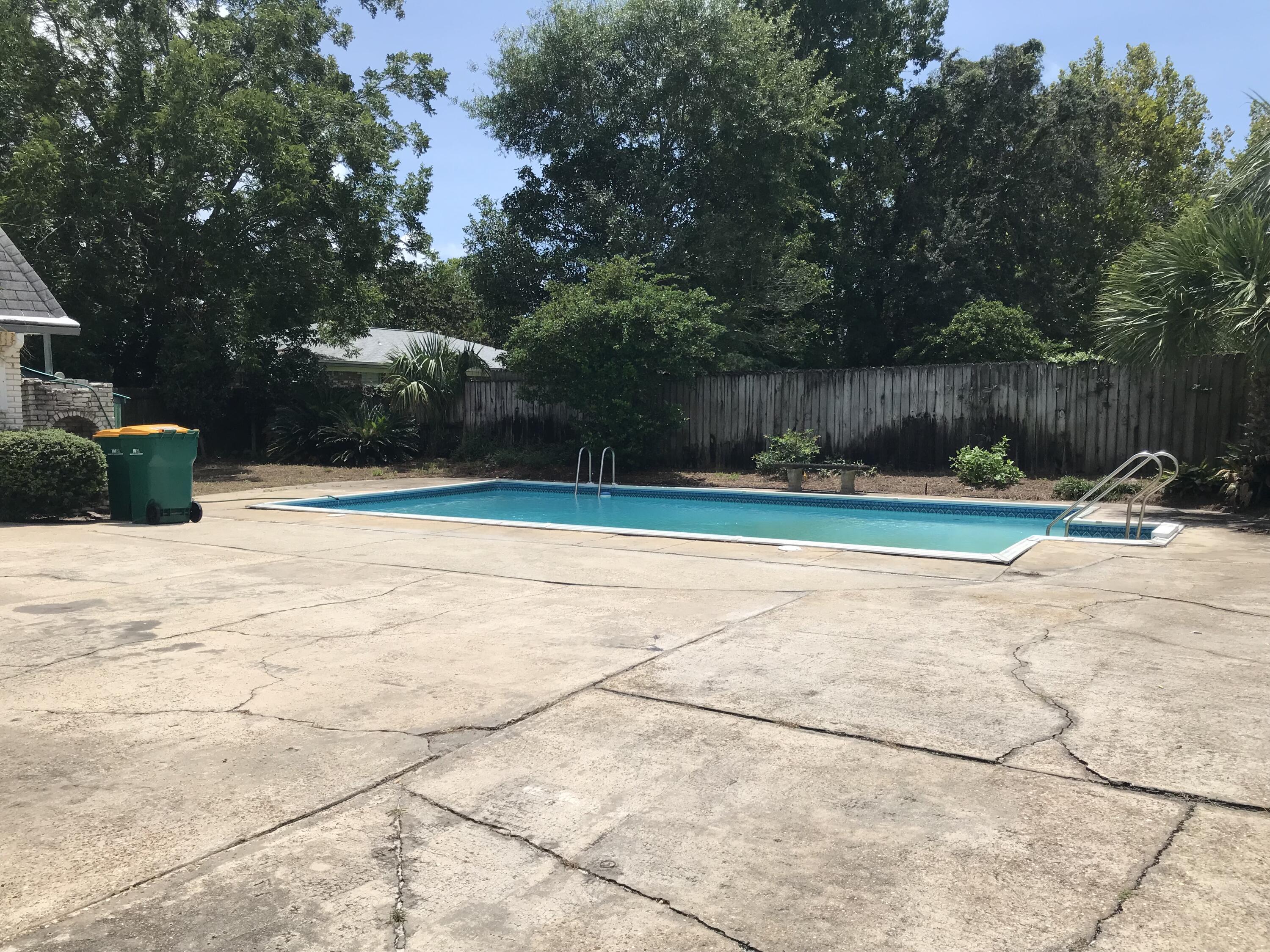 SEA HILLS - Residential Lease