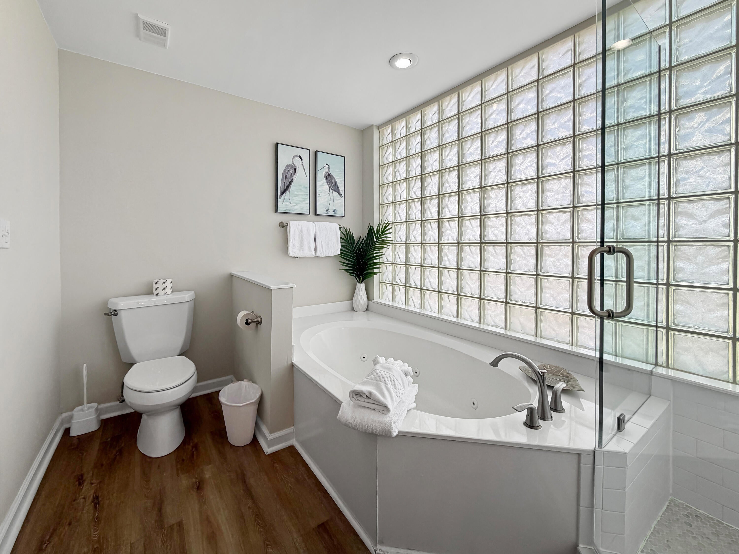 STERLING SANDS CONDO - Residential