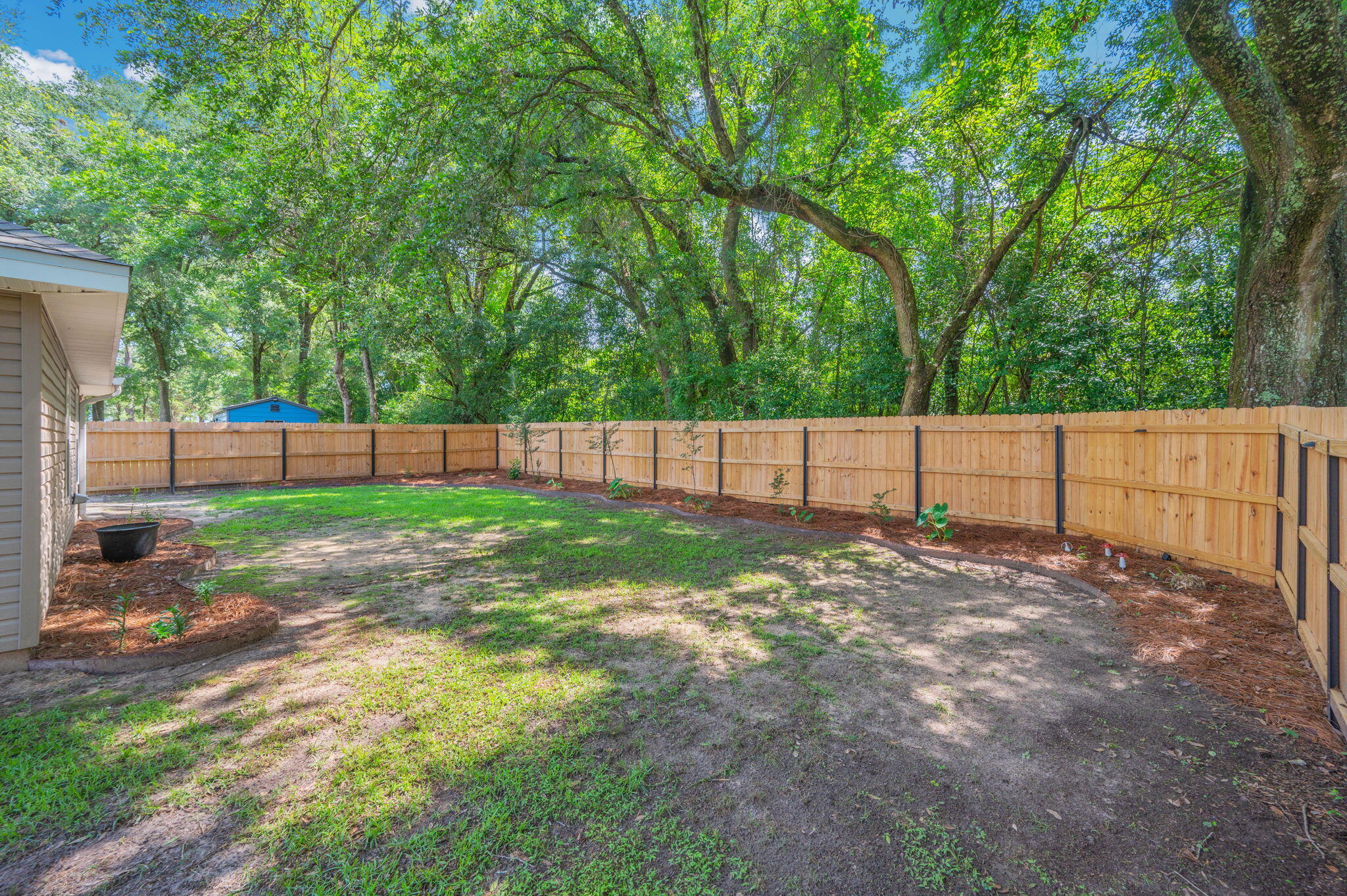 QUIET OAKS S/D - Residential