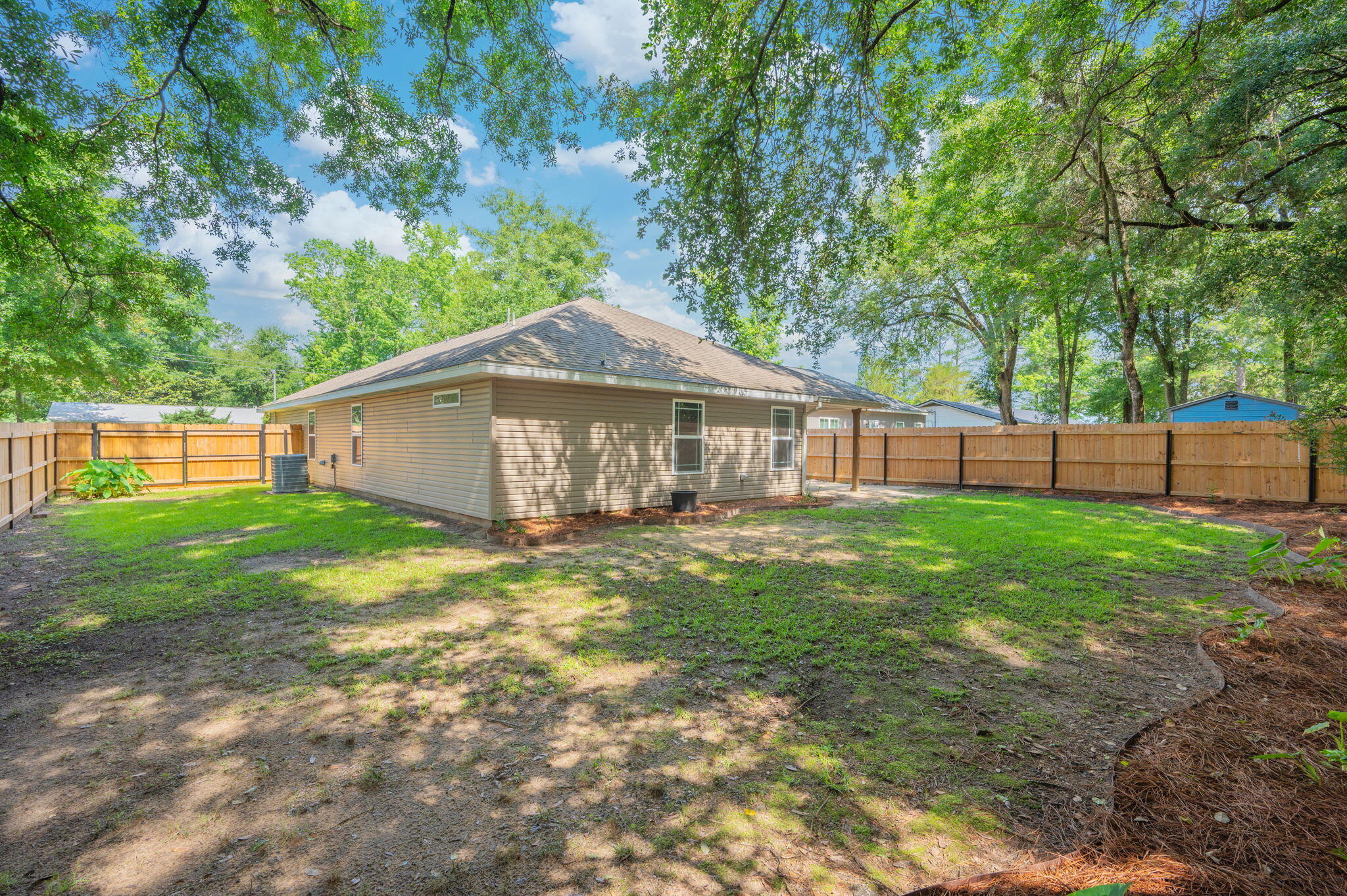 QUIET OAKS S/D - Residential