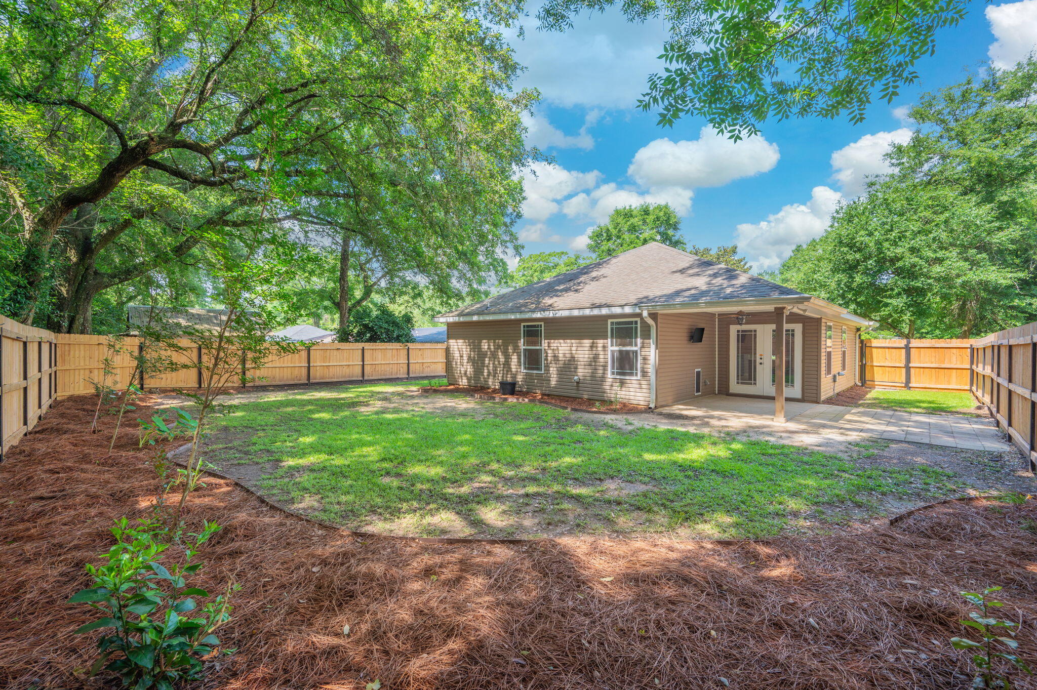 QUIET OAKS S/D - Residential